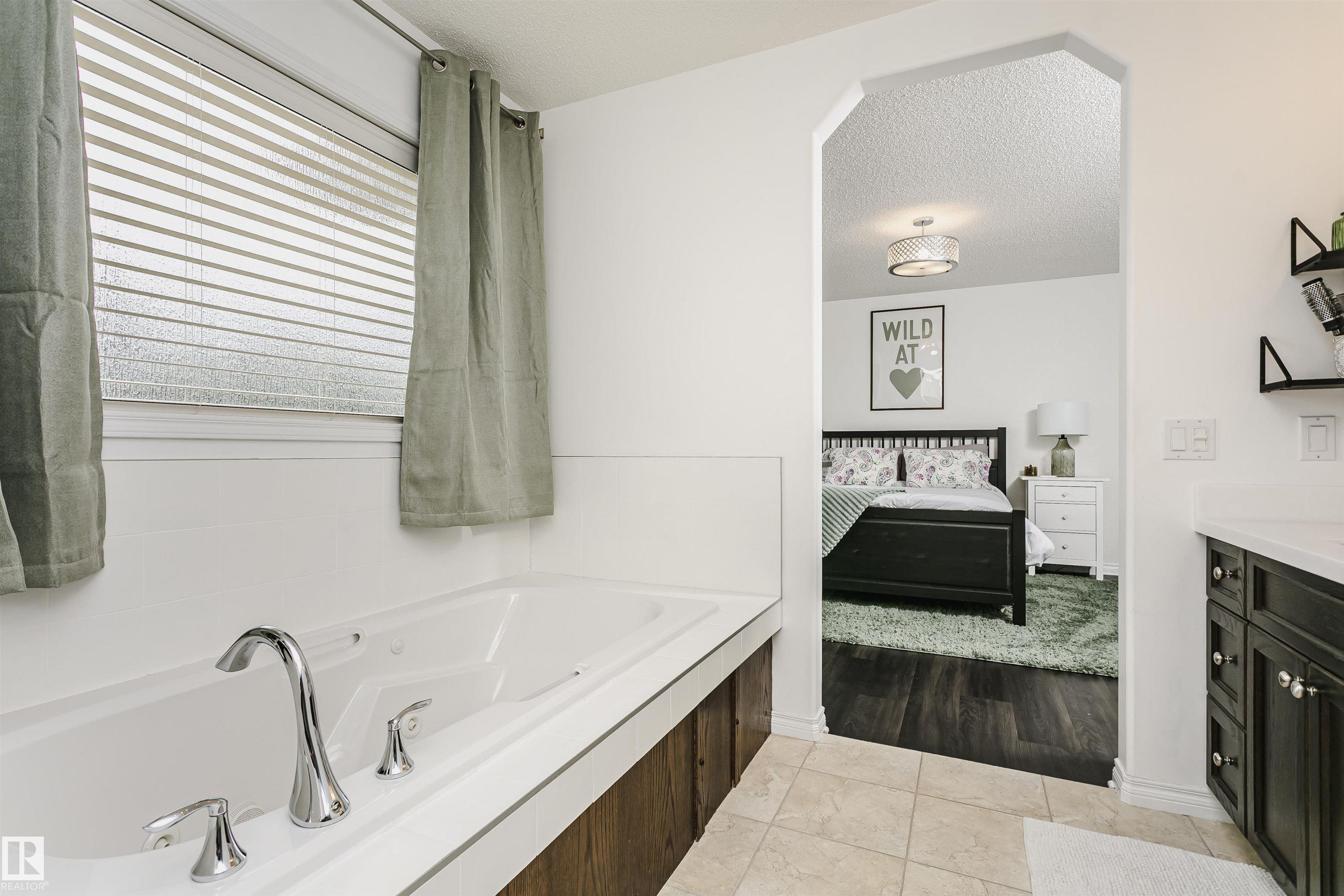 Photo 25 at 34 Norwood Close, North Ridge, St. Albert