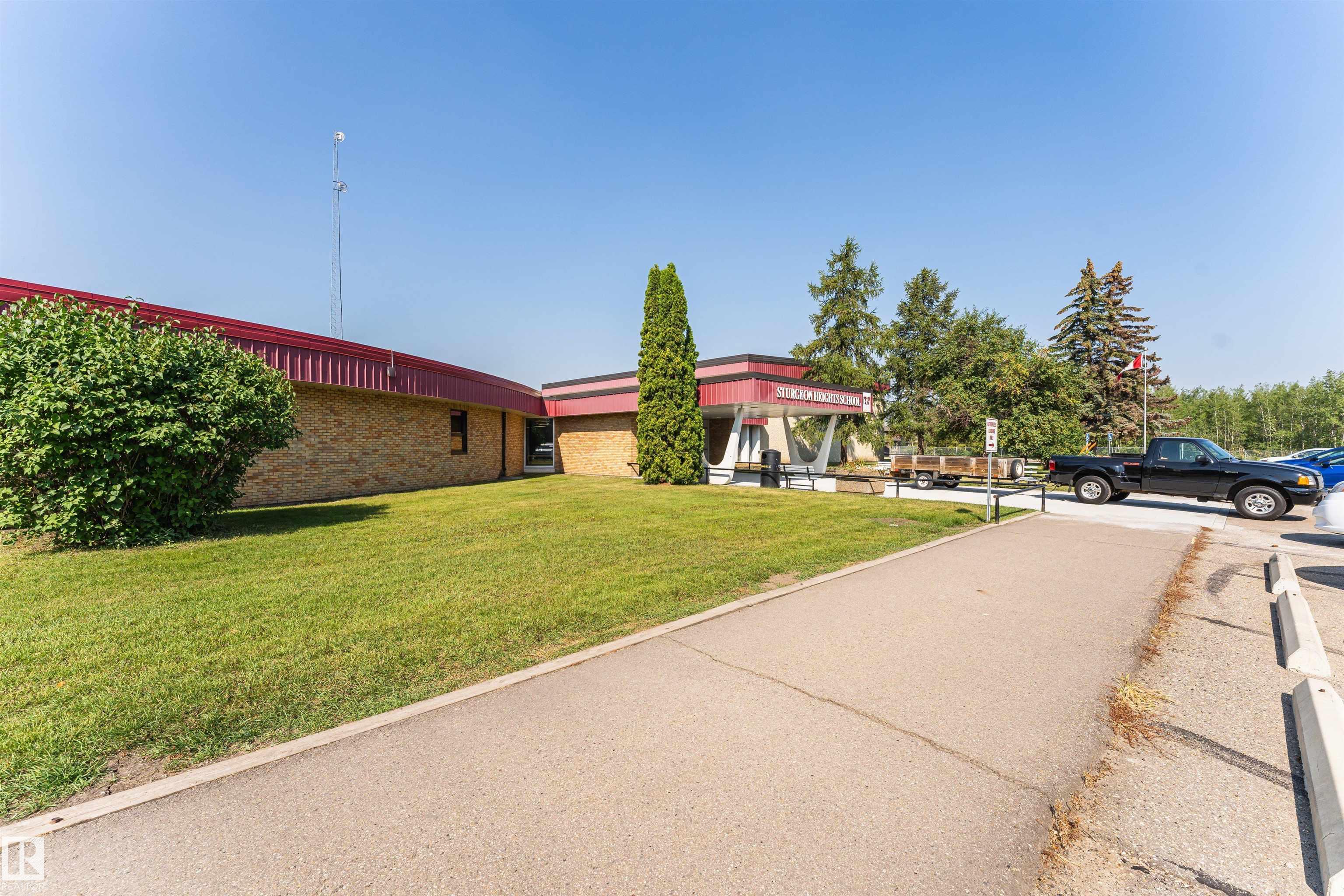 Photo 43 at 34 Norwood Close, North Ridge, St. Albert