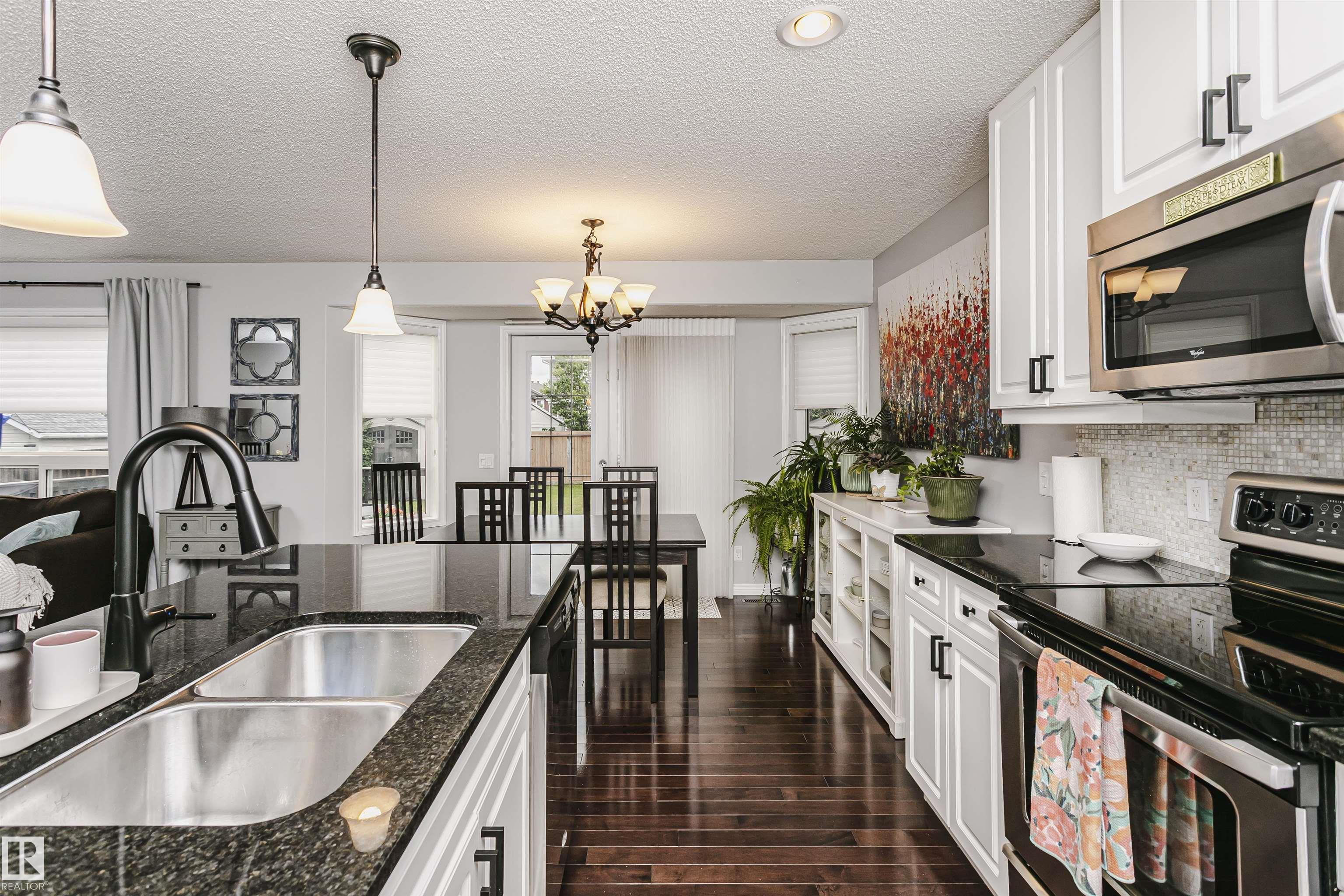 Photo 8 at 34 Norwood Close, North Ridge, St. Albert