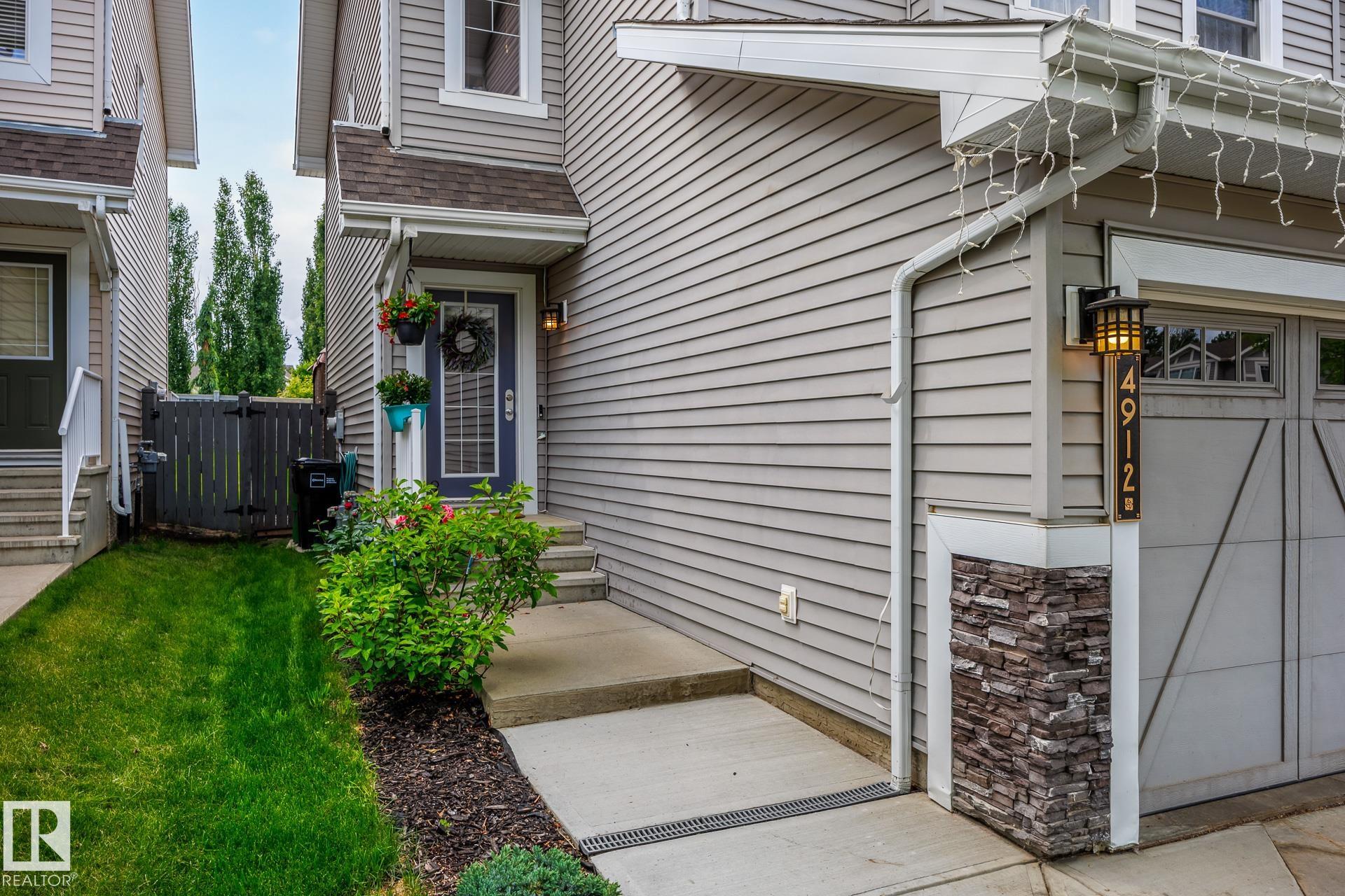 Photo 2 at 4912 213 Street NW, The Hamptons, Edmonton