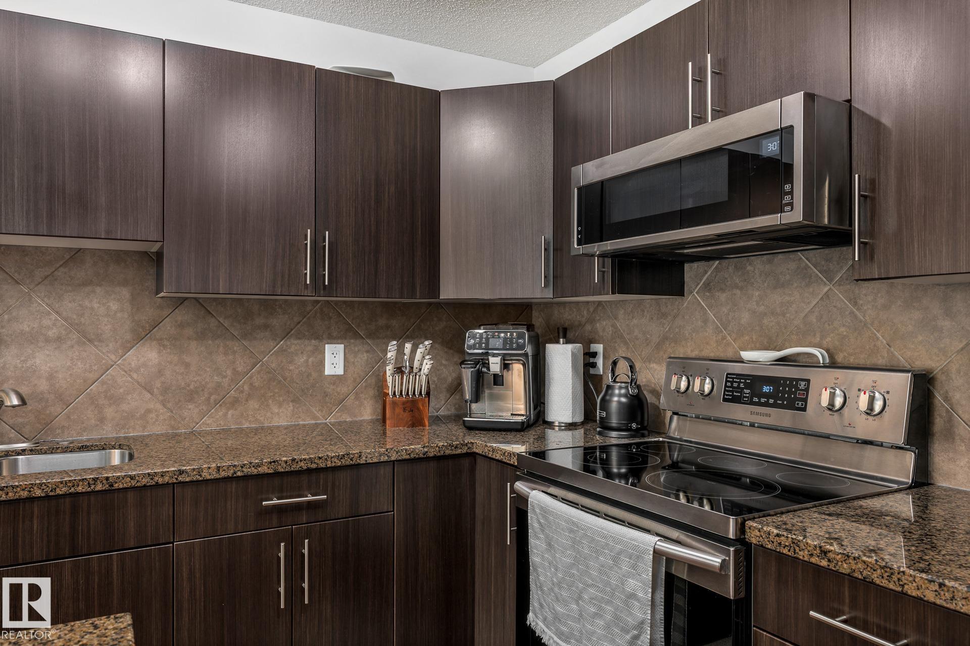 Photo 12 at 4912 213 Street NW, The Hamptons, Edmonton