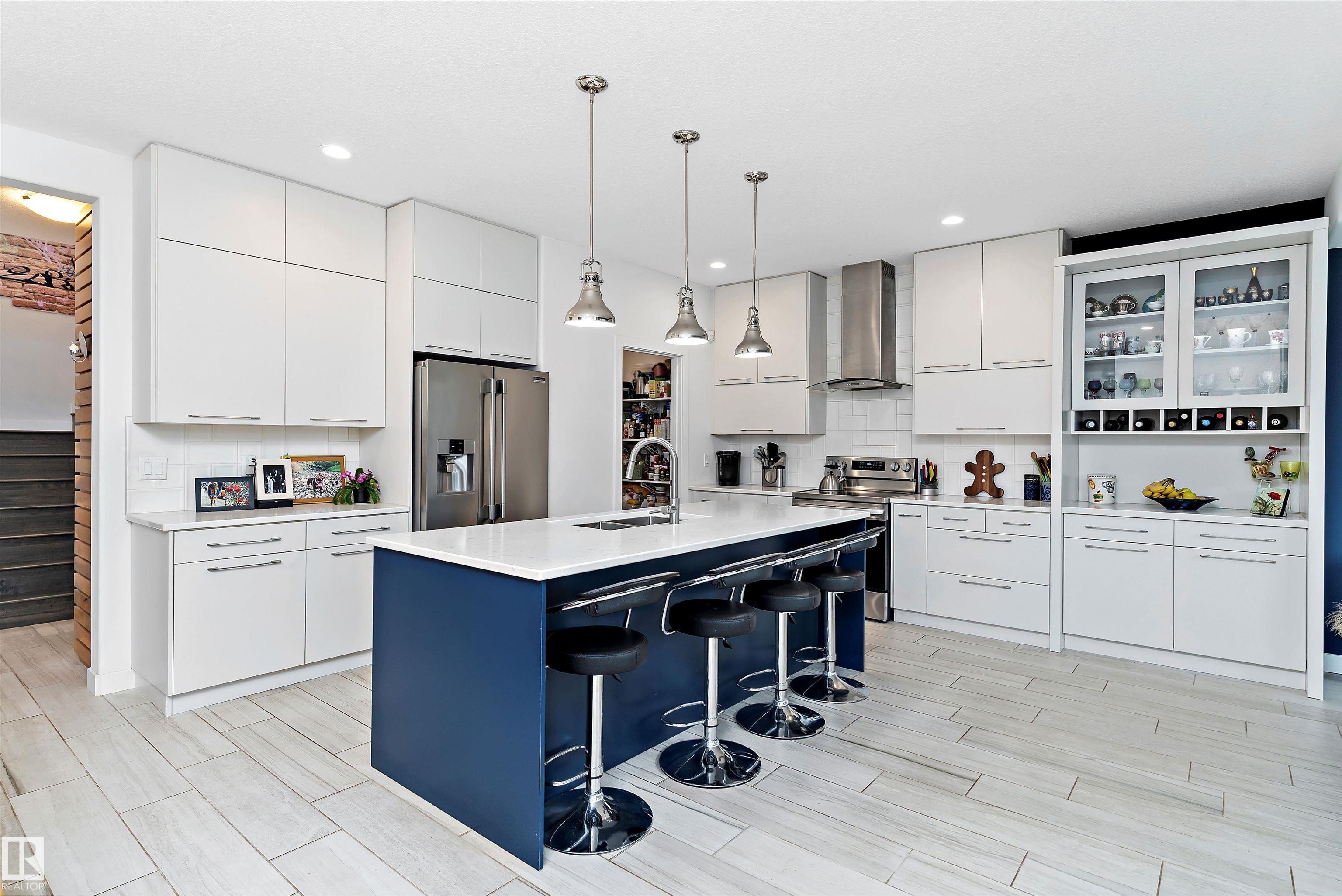 Photo 11 at 1756 Tanager Close NW, Starling, Edmonton