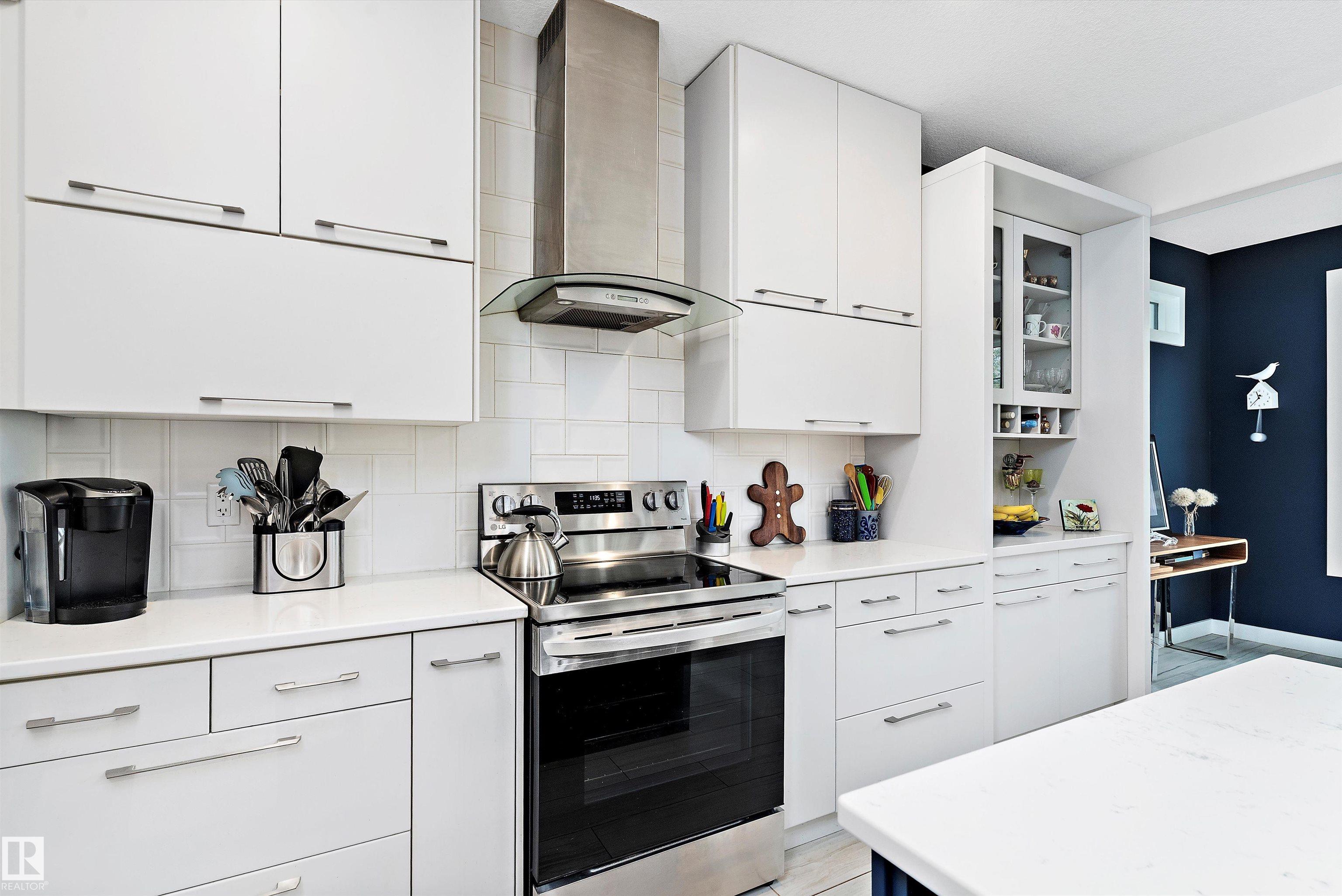 Photo 12 at 1756 Tanager Close NW, Starling, Edmonton