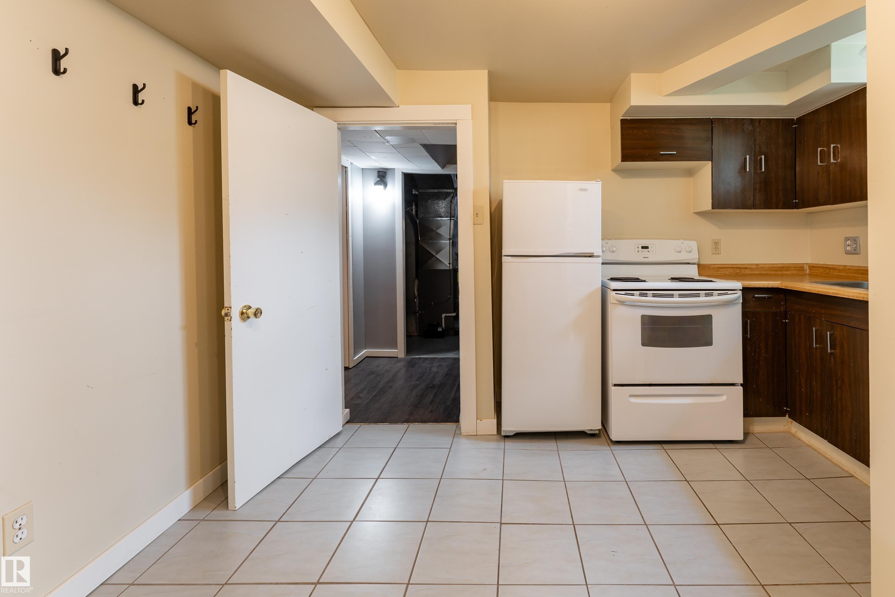 Photo 38 at 7528 82 Avenue NW, Idylwylde, Edmonton