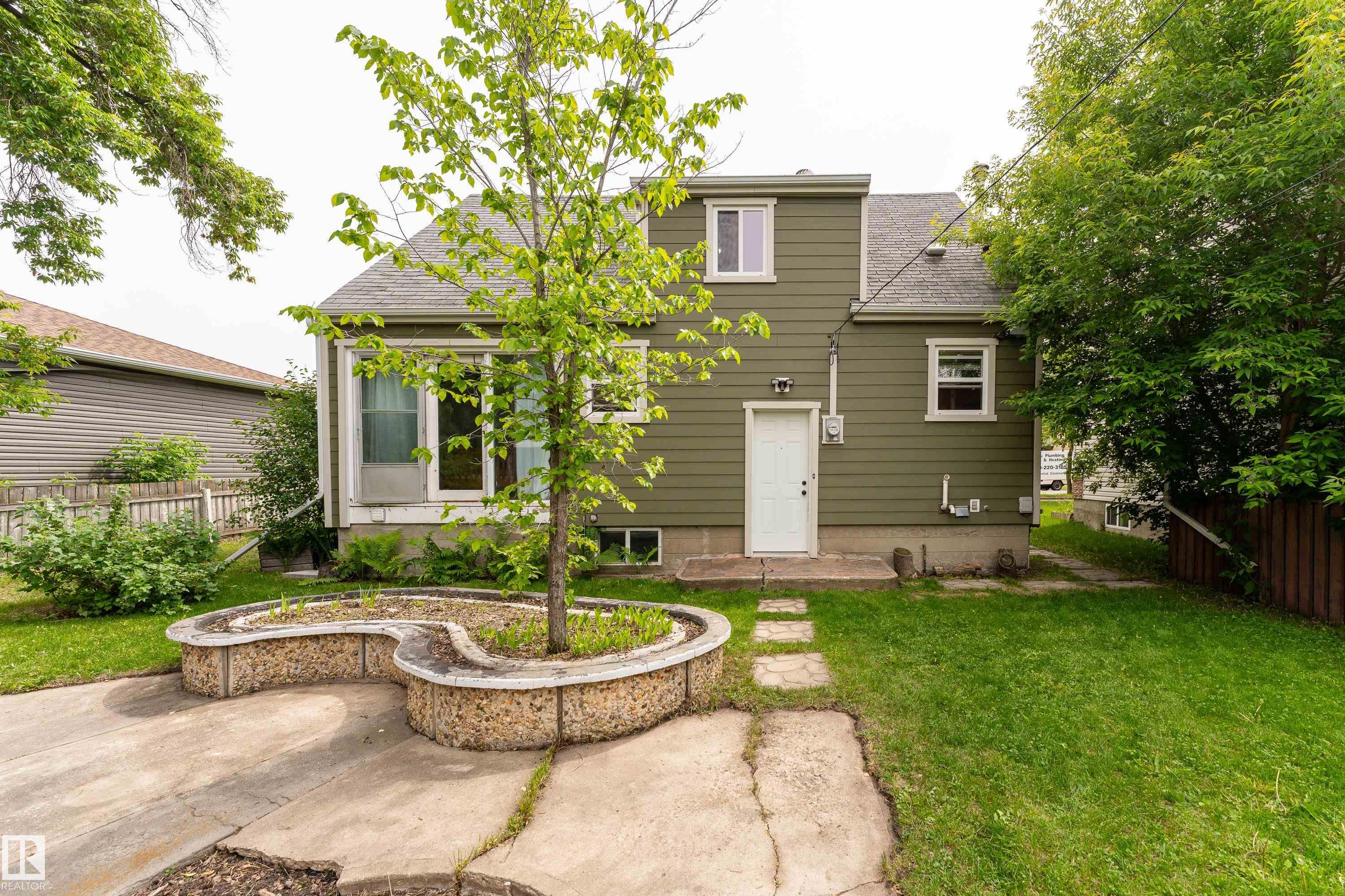 Photo 47 at 7528 82 Avenue NW, Idylwylde, Edmonton