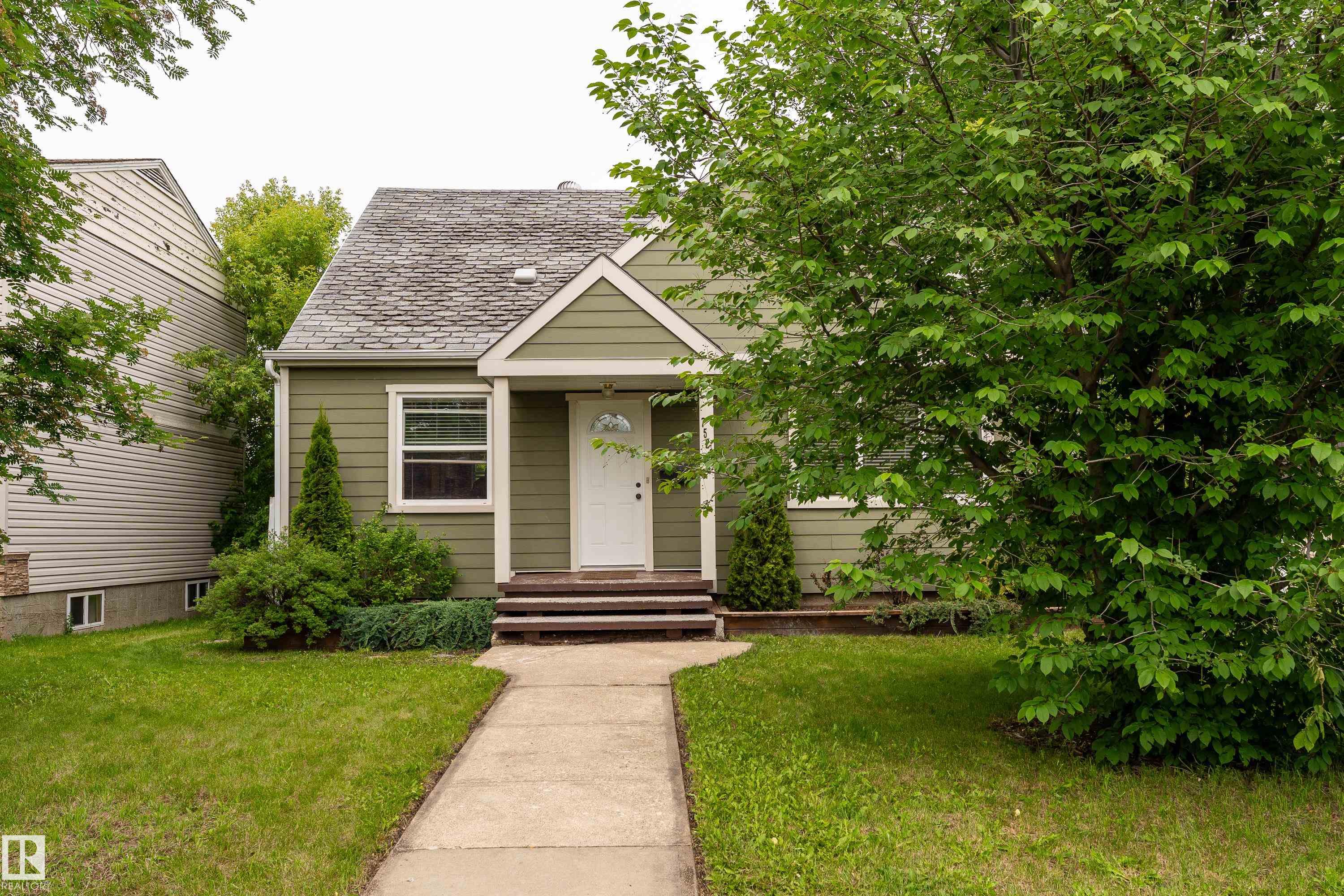 Photo 53 at 7528 82 Avenue NW, Idylwylde, Edmonton