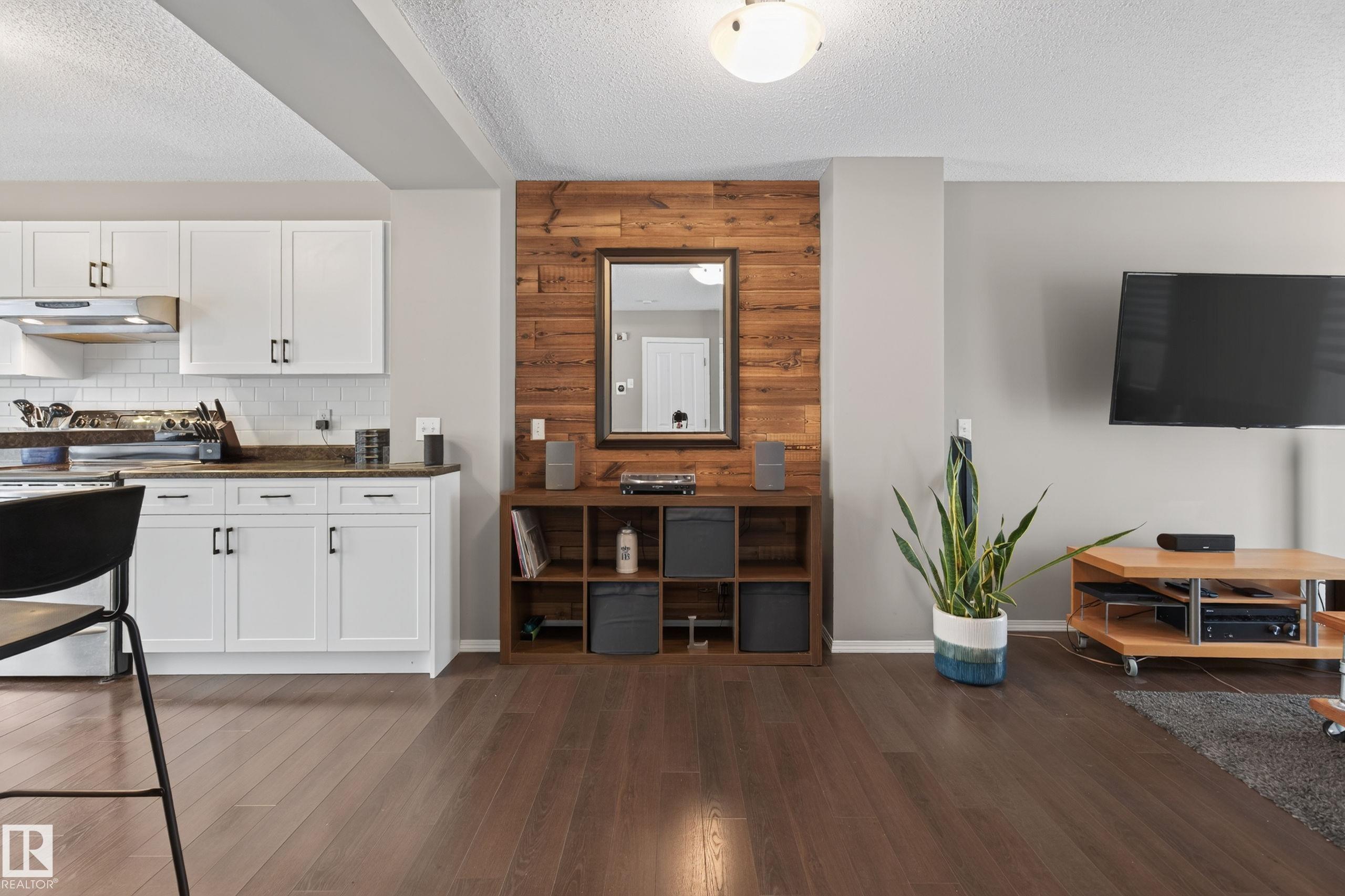 Photo 9 at 17 - 5604 199 Street NW, The Hamptons, Edmonton