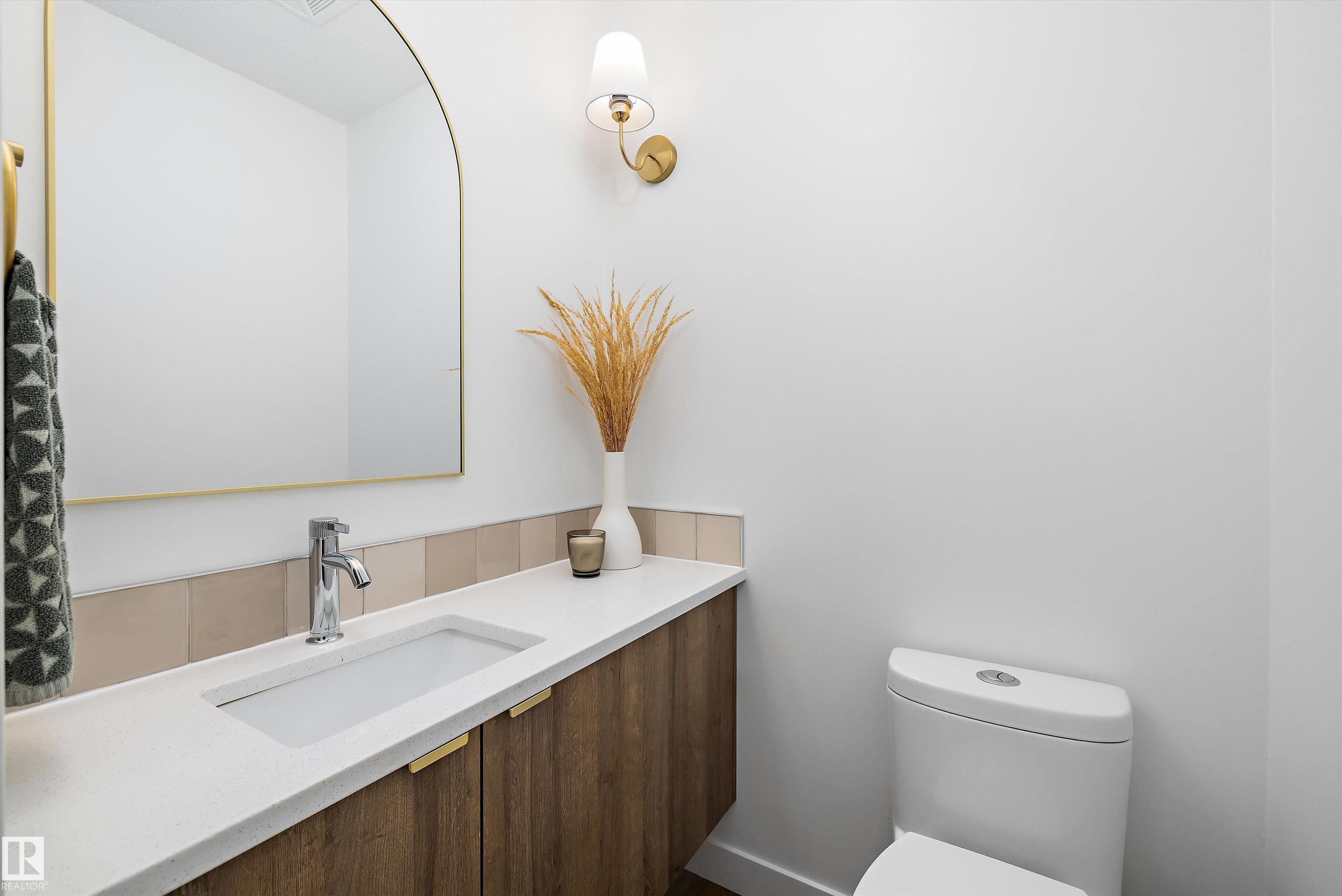 Photo 21 at 7004 93 Avenue NW, Ottewell, Edmonton