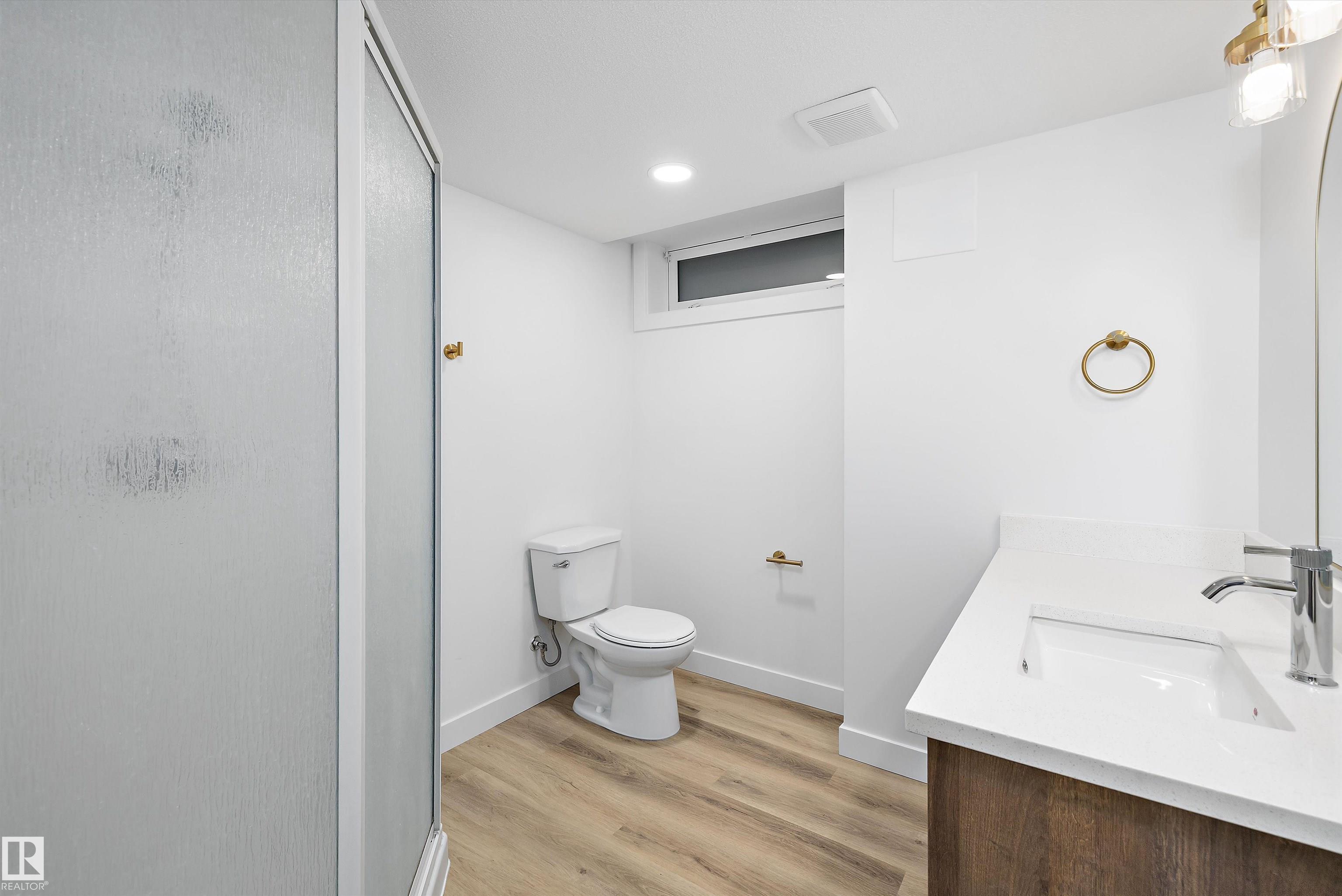 Photo 32 at 7004 93 Avenue NW, Ottewell, Edmonton