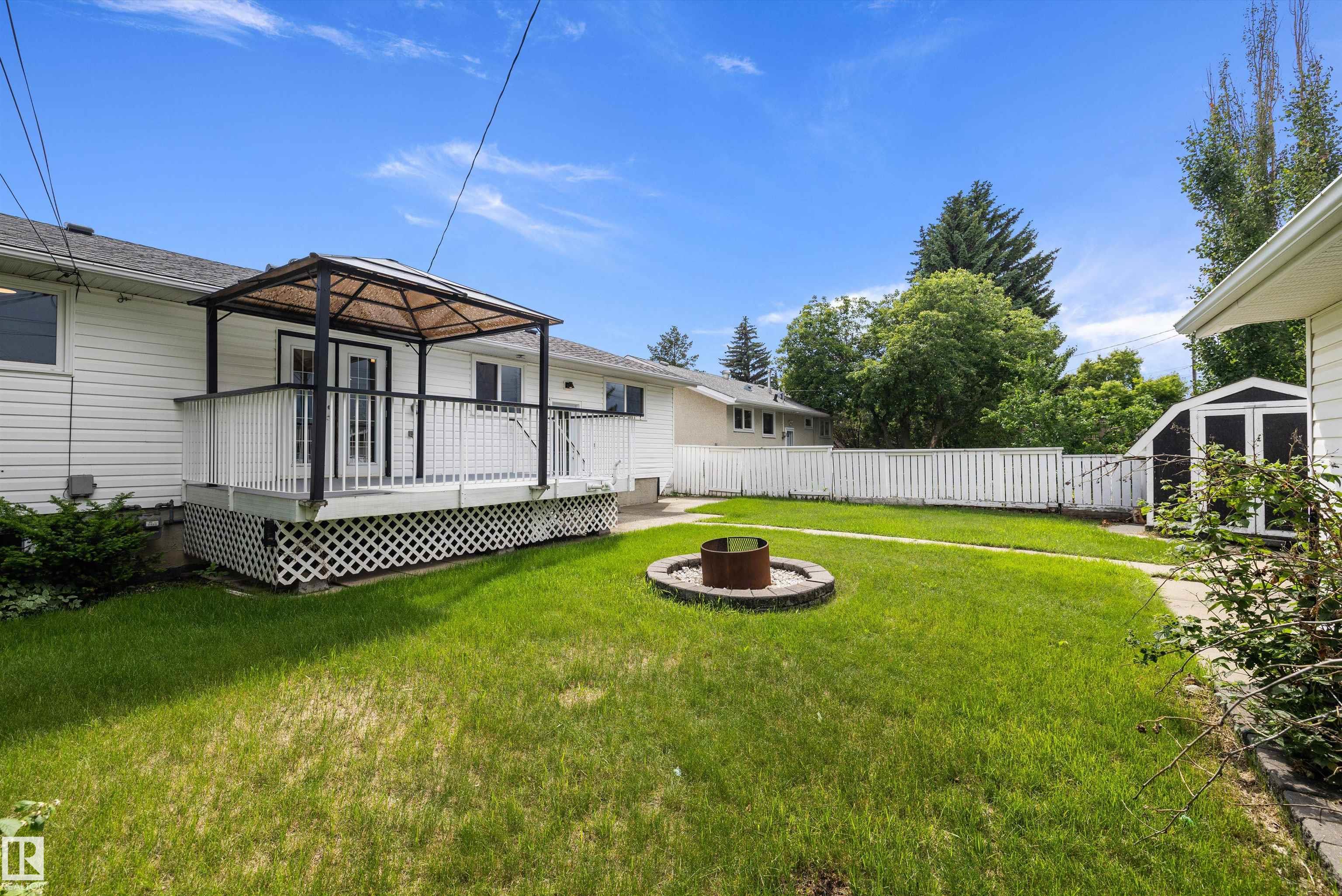 Photo 51 at 7004 93 Avenue NW, Ottewell, Edmonton