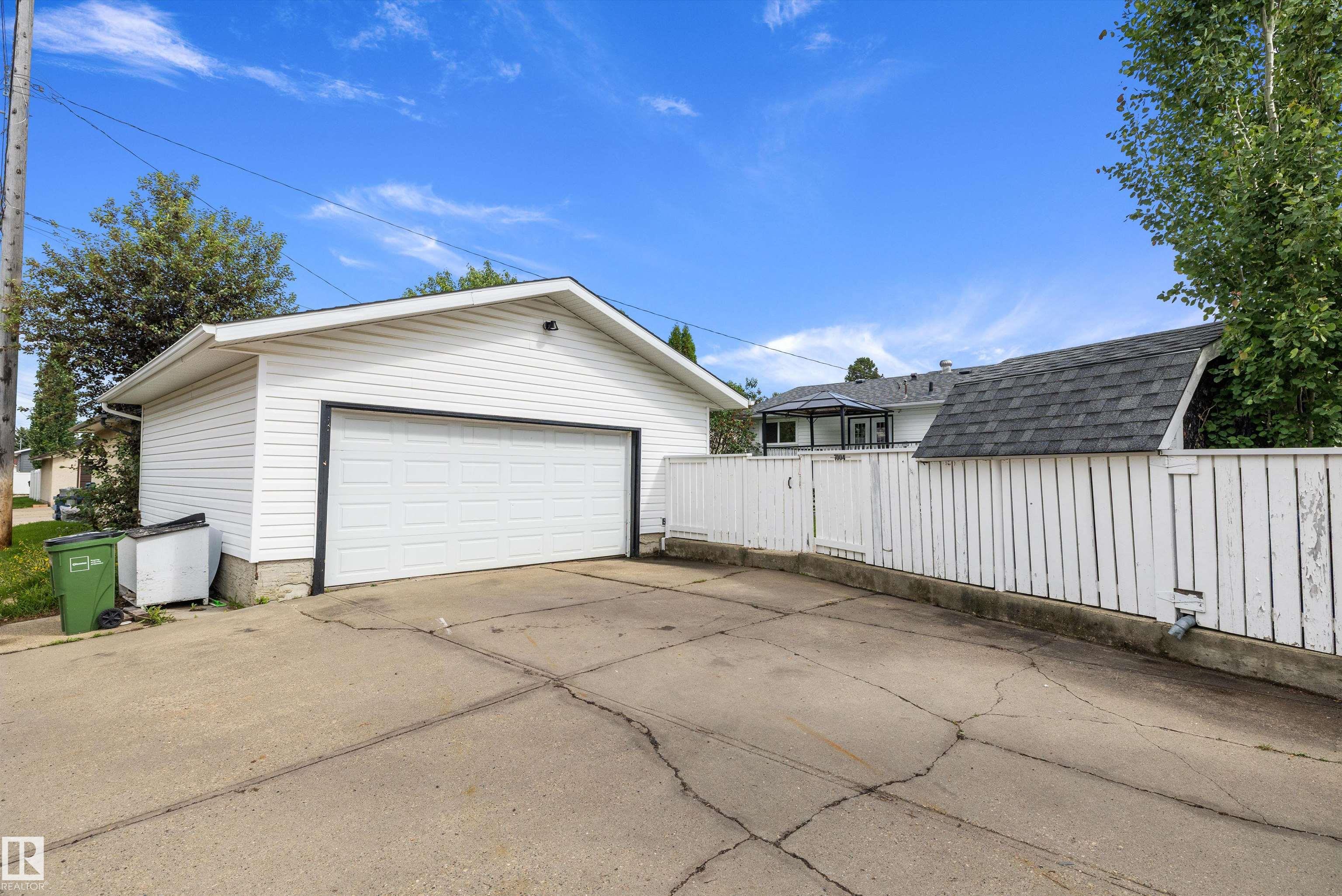 Photo 56 at 7004 93 Avenue NW, Ottewell, Edmonton