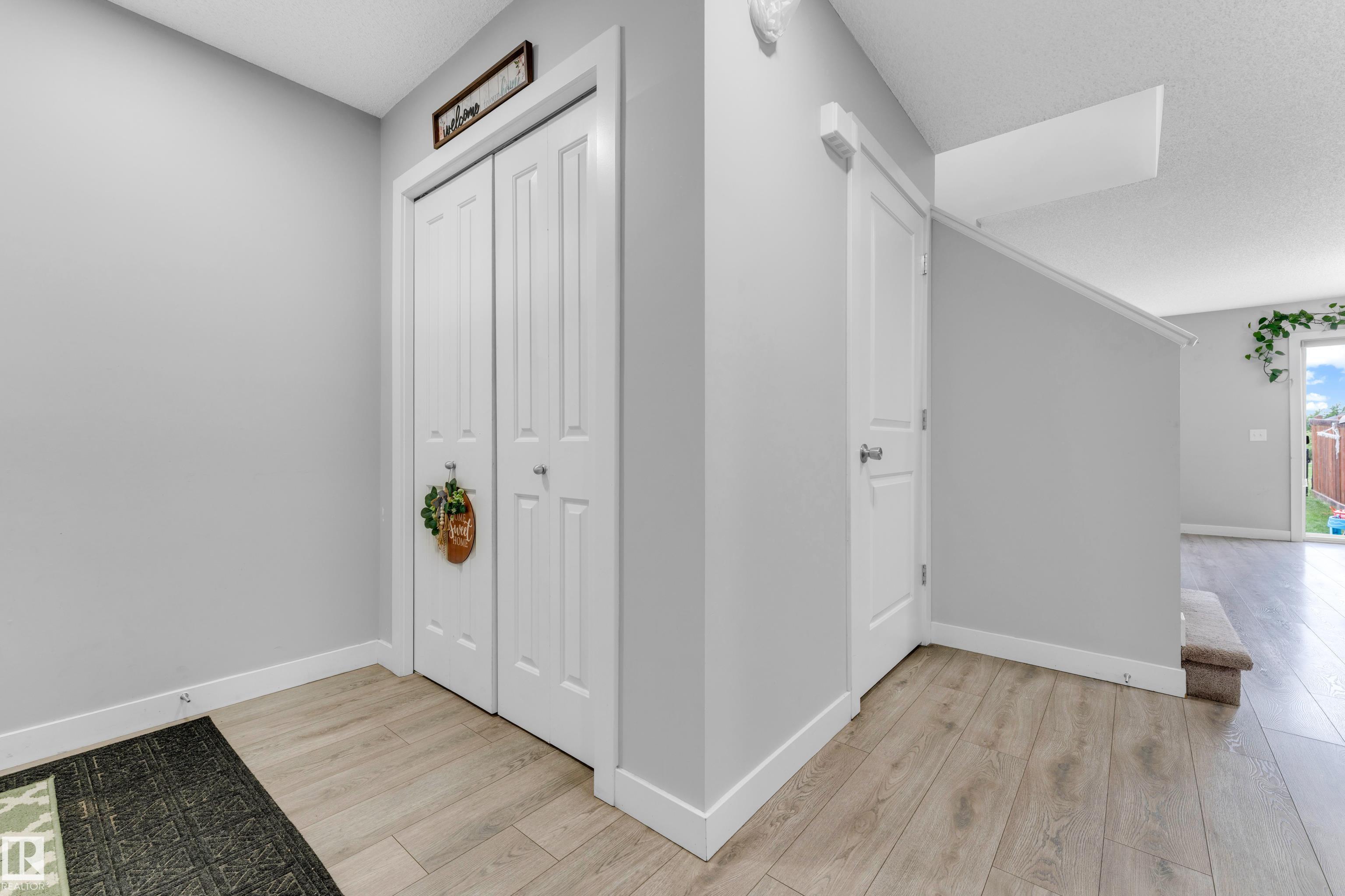 Photo 10 at 1750 27 Street NW, Laurel, Edmonton