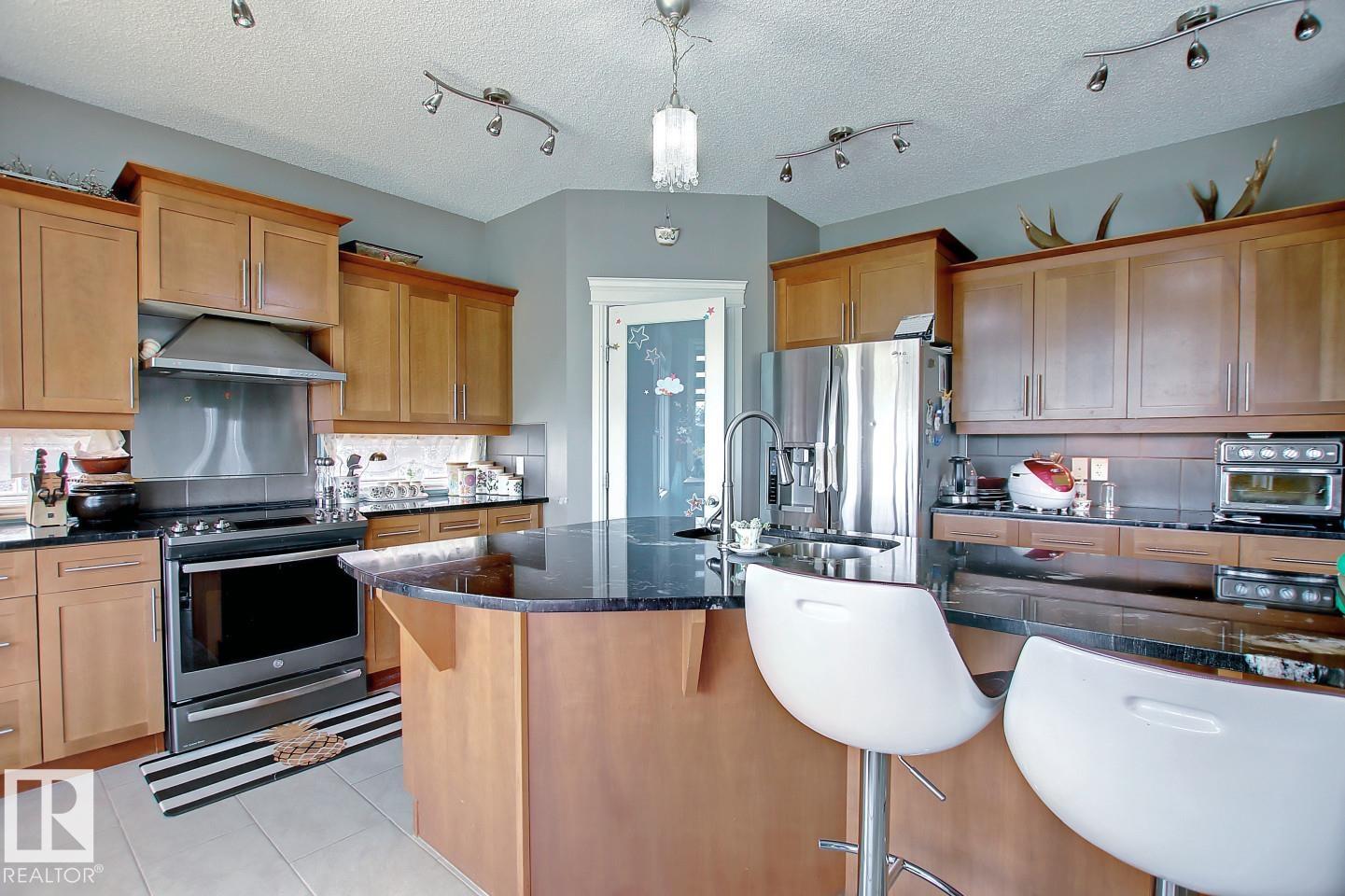 Photo 5 at 6175 Stinson Way NW, South Terwillegar, Edmonton