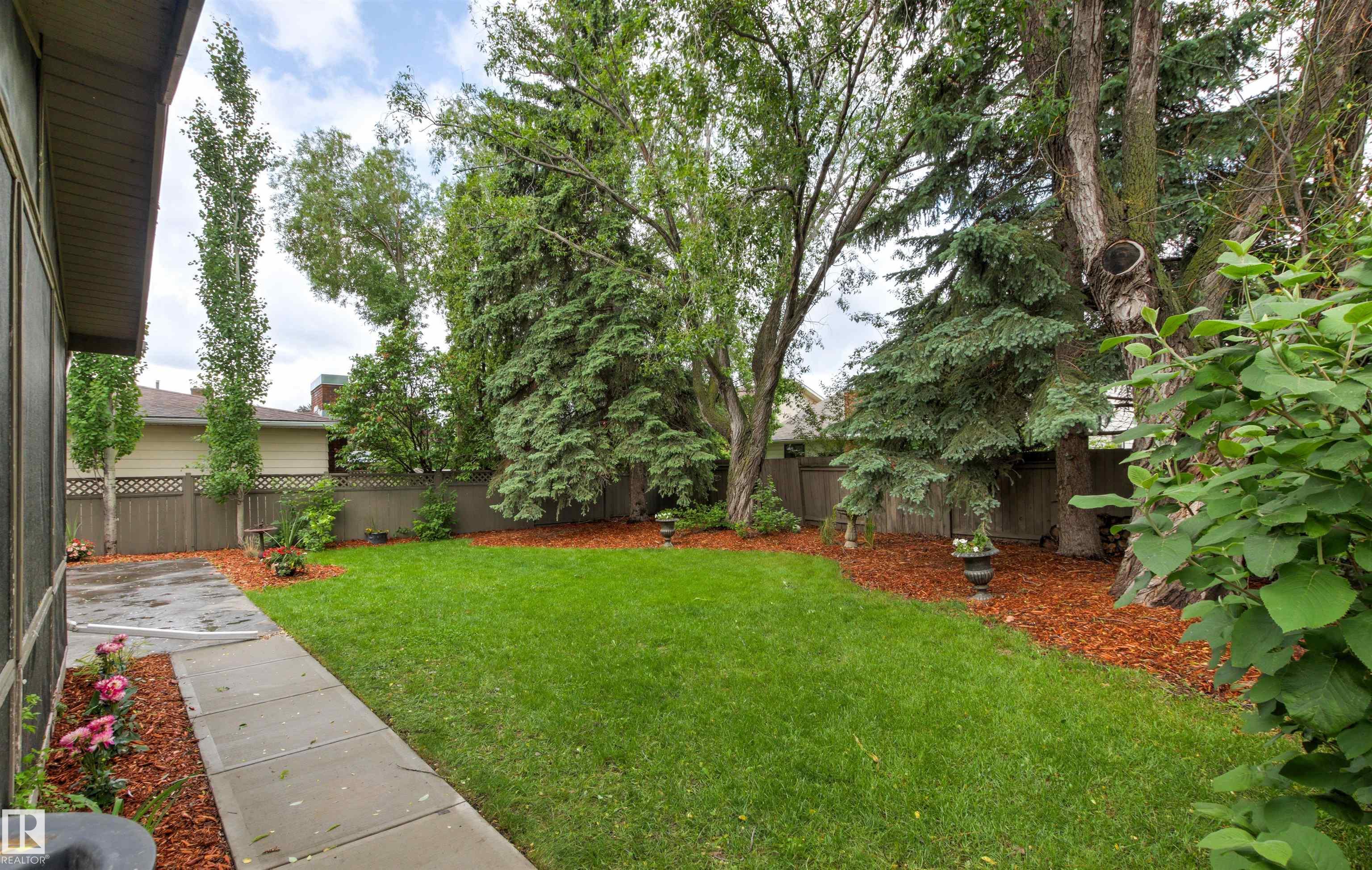 Photo 66 at 155 Gariepy Crescent NW, Gariepy, Edmonton