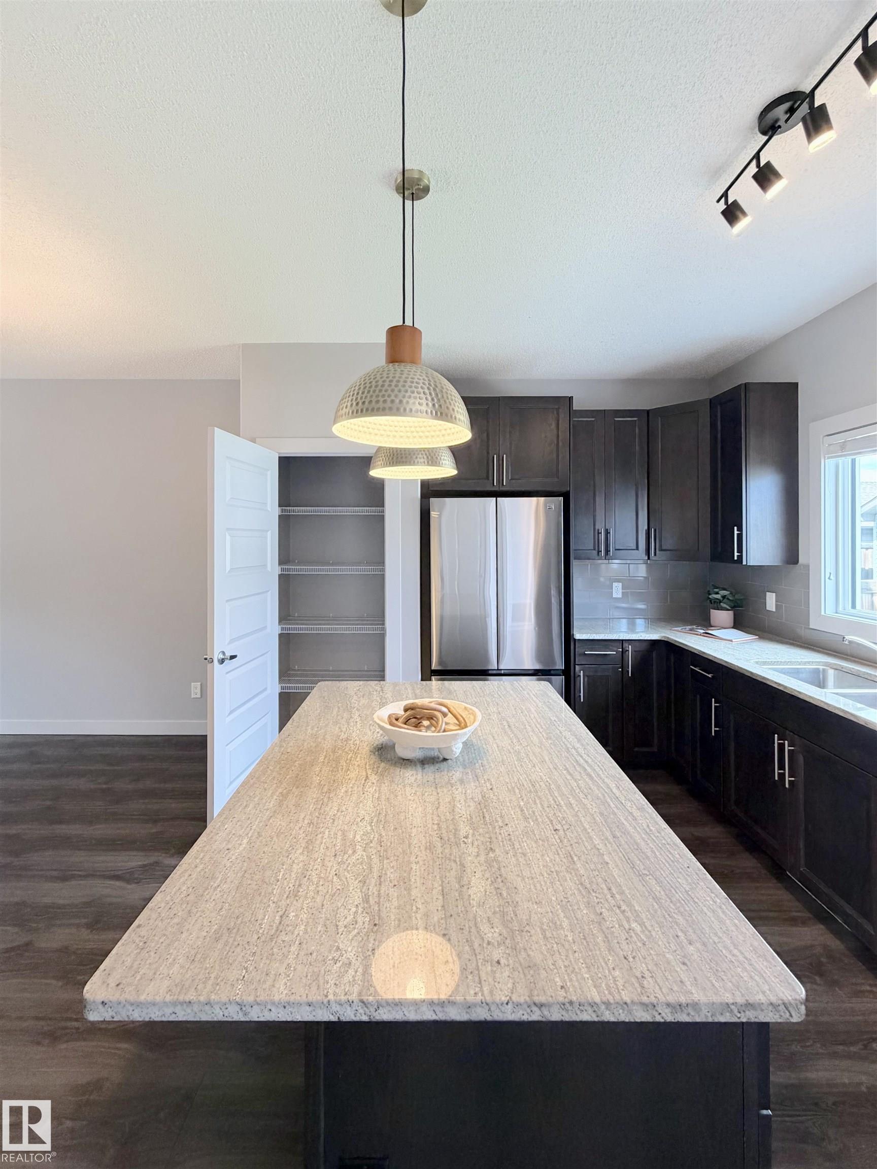 Photo 16 at 6925 Cardinal Wynd SW, Chappelle Area, Edmonton