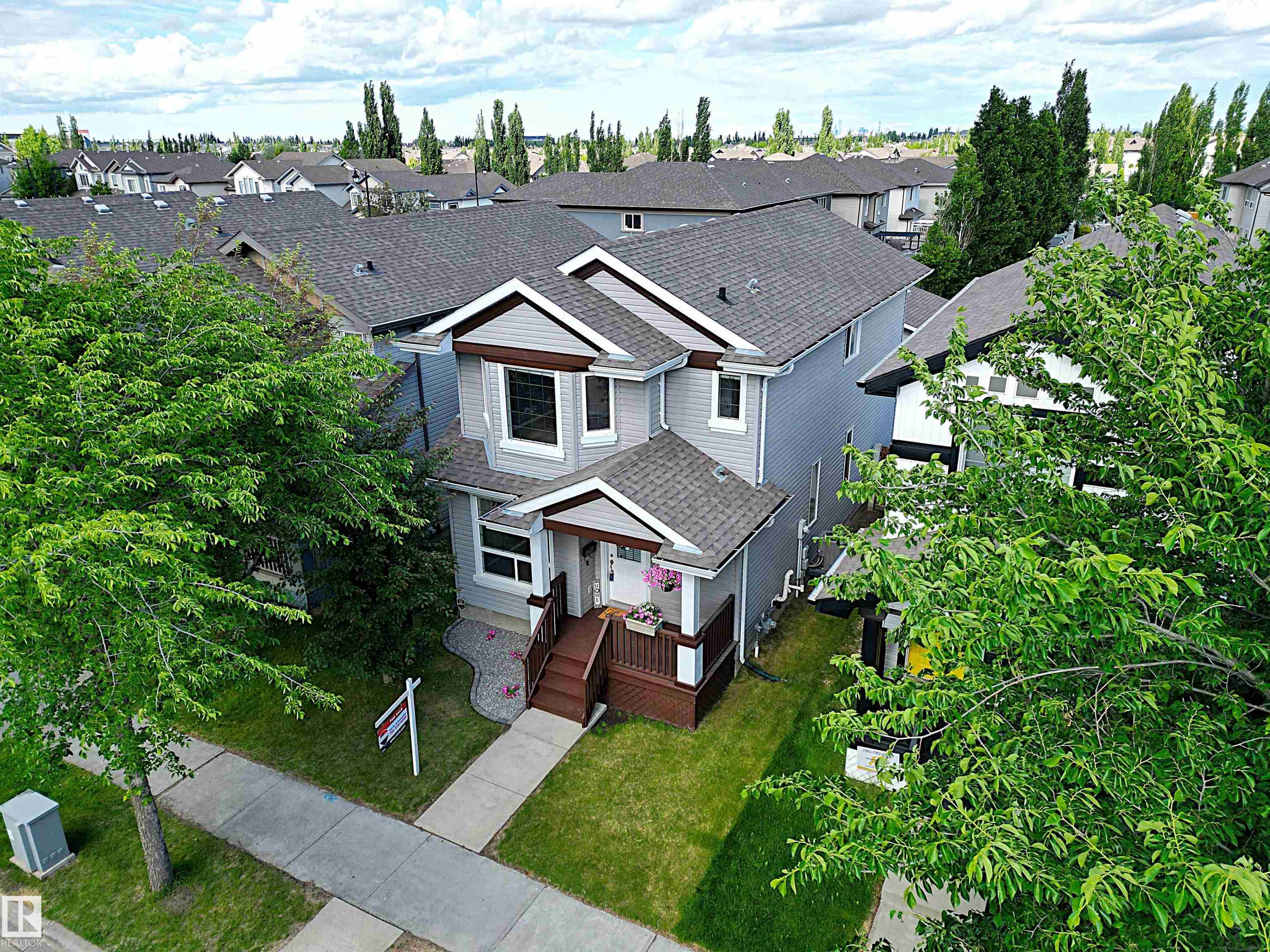 Photo 2 at 430 Hemingway Road NW, The Hamptons, Edmonton