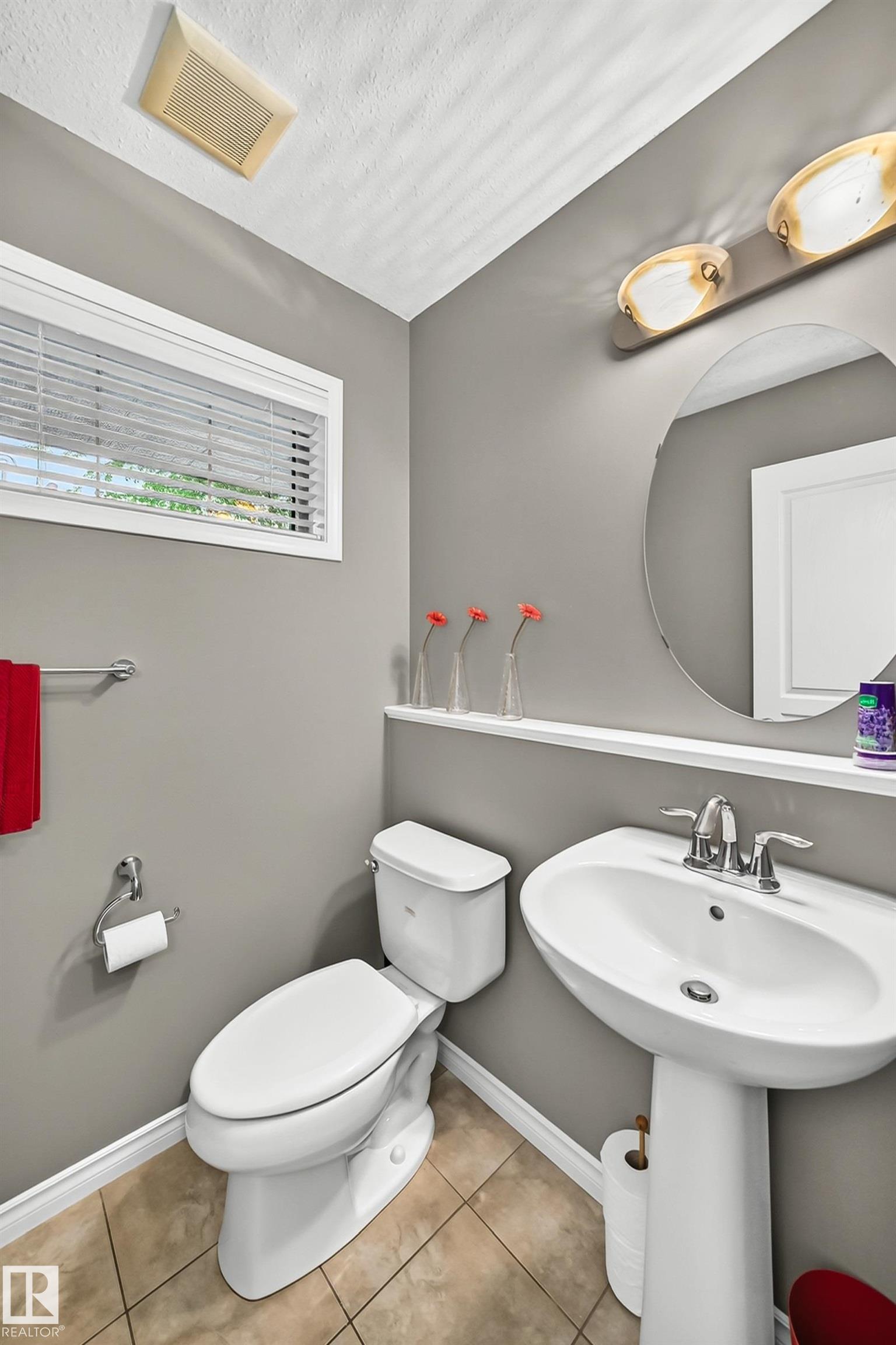 Photo 24 at 430 Hemingway Road NW, The Hamptons, Edmonton