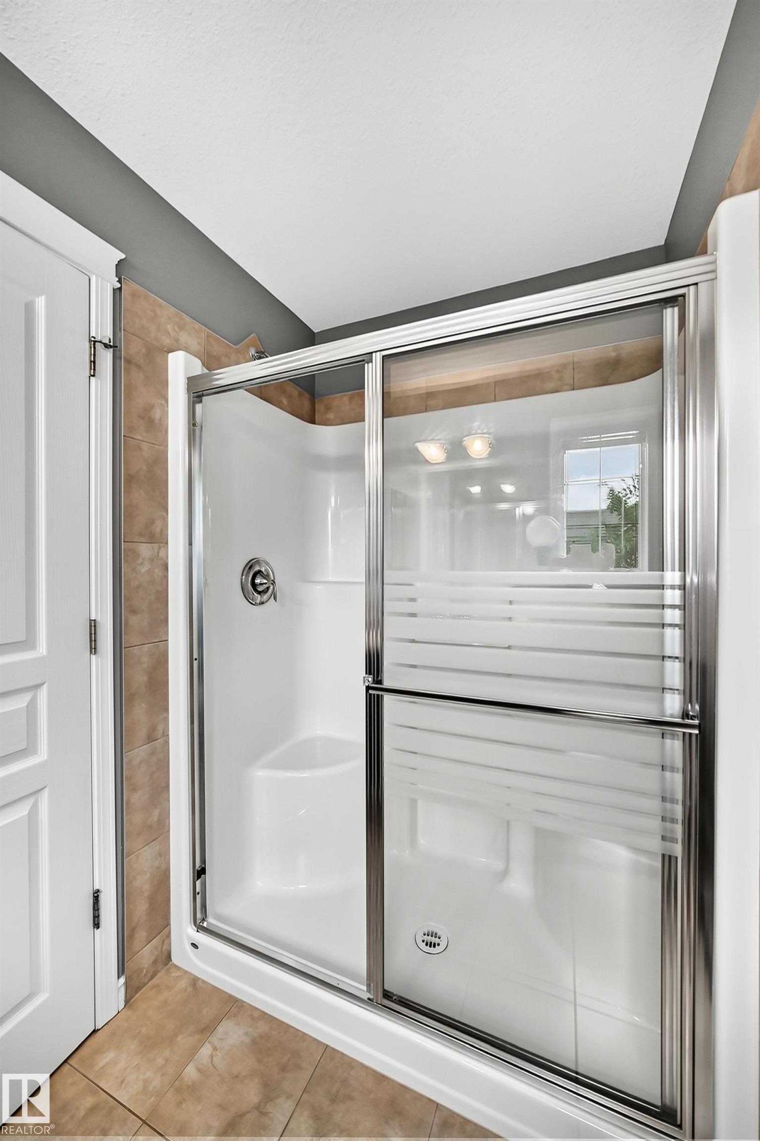 Photo 36 at 430 Hemingway Road NW, The Hamptons, Edmonton