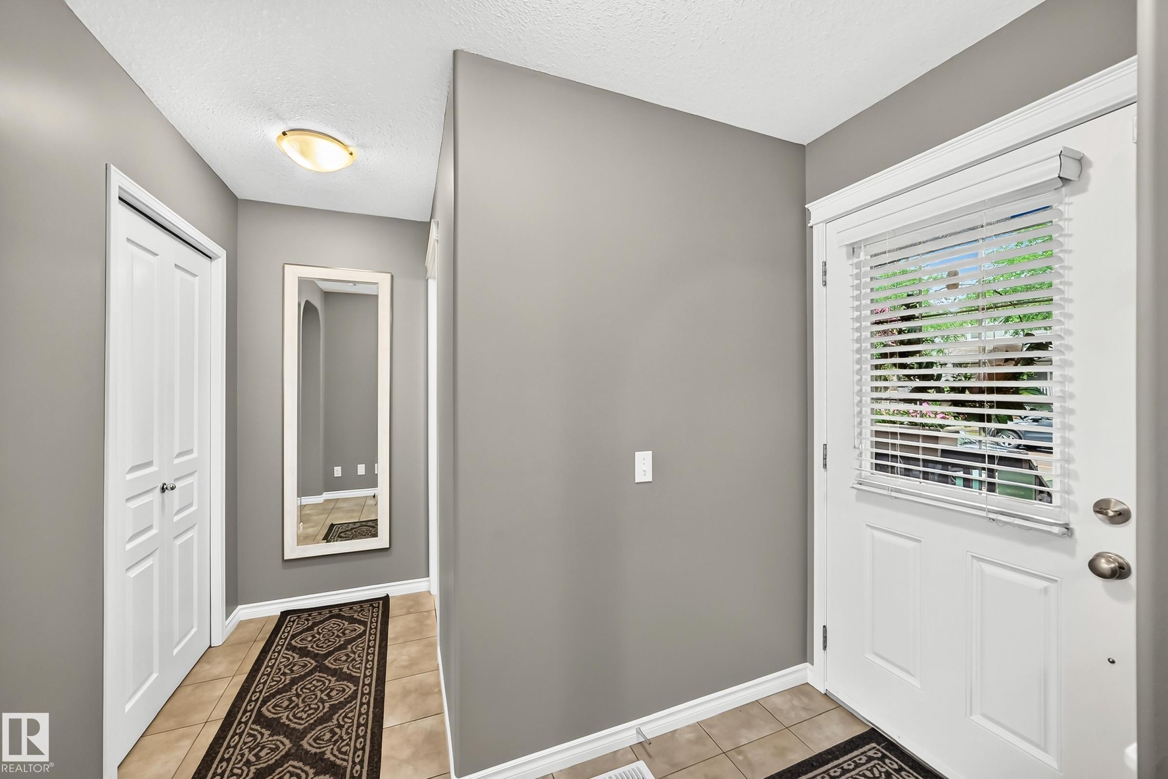 Photo 5 at 430 Hemingway Road NW, The Hamptons, Edmonton