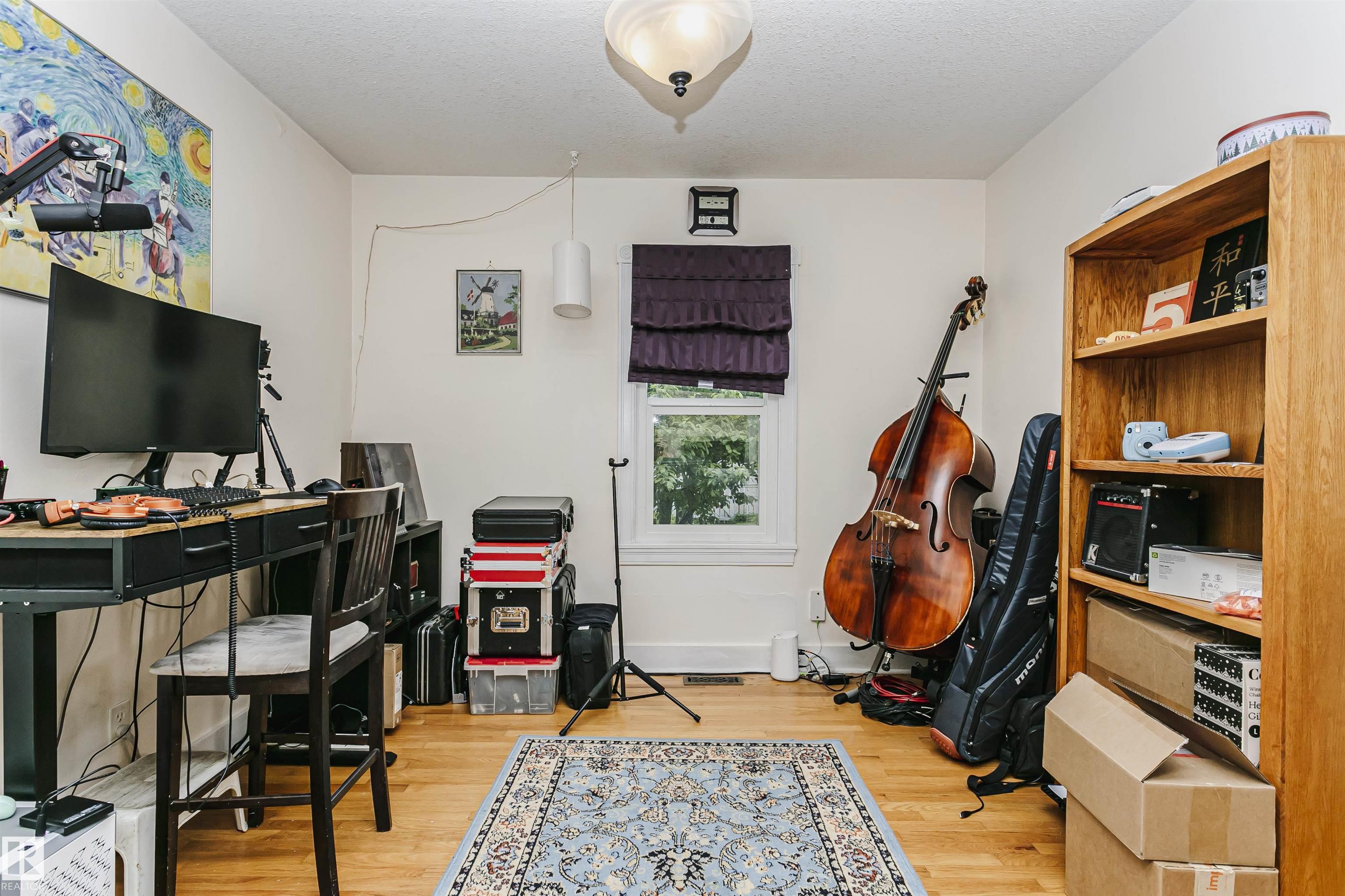 Photo 11 at 11105 81 Avenue NW, Garneau, Edmonton