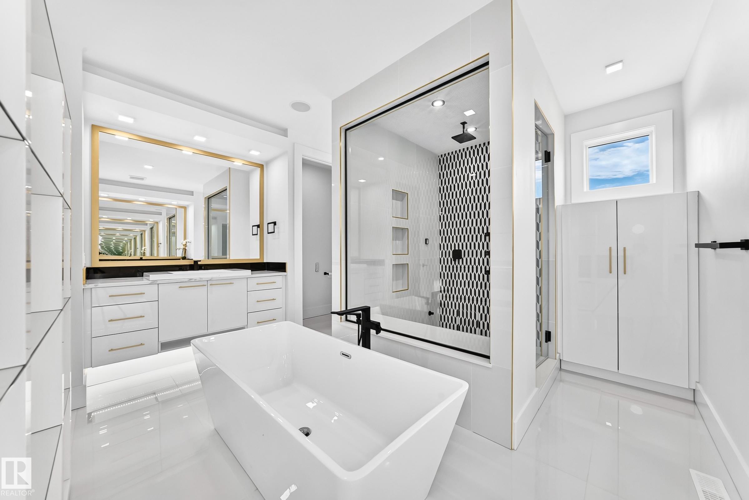 Photo 31 at 2747 Wheaton Drive NW, Windermere, Edmonton