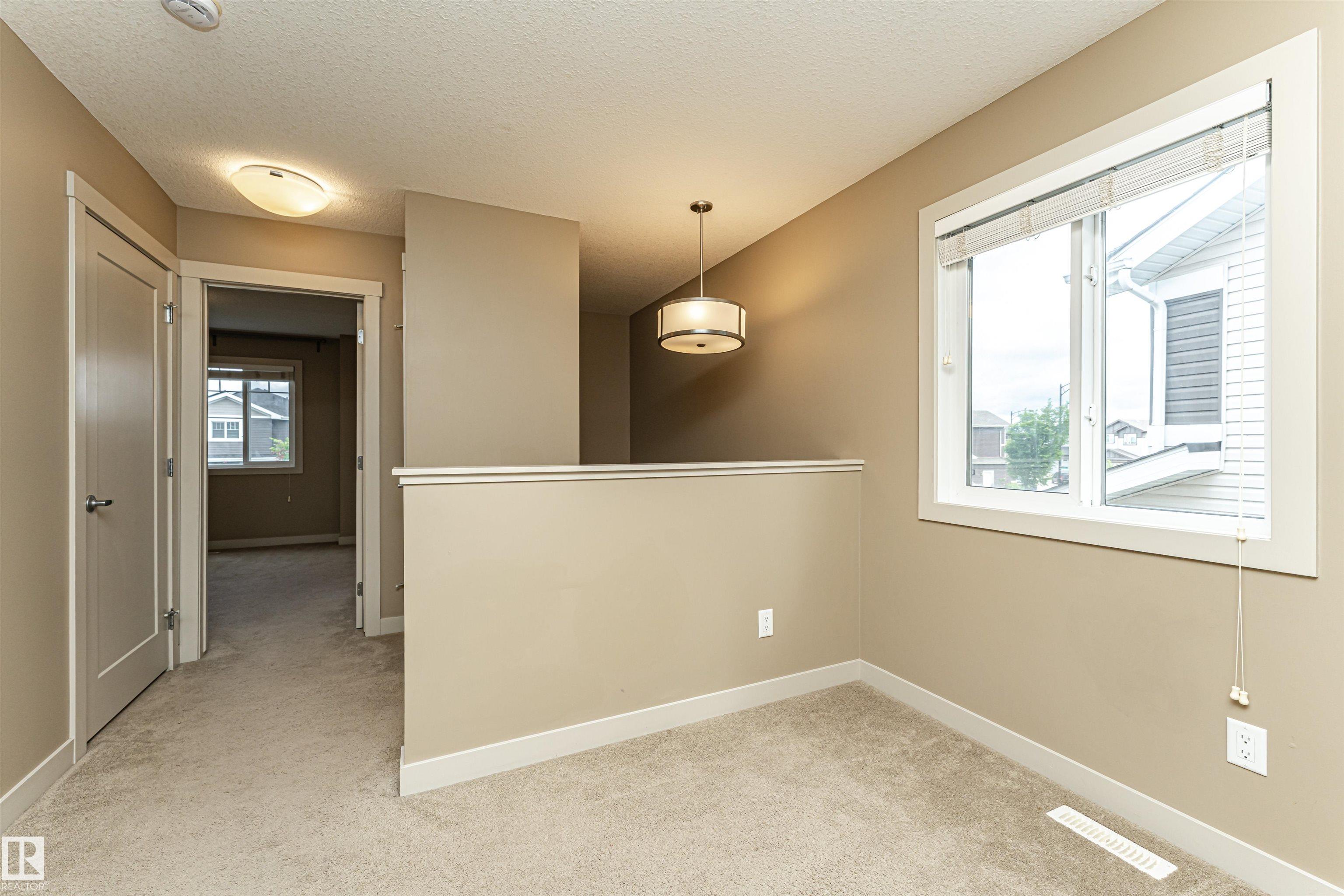 Photo 14 at 2397 Glenridding Boulevard SW, Glenridding Heights, Edmonton