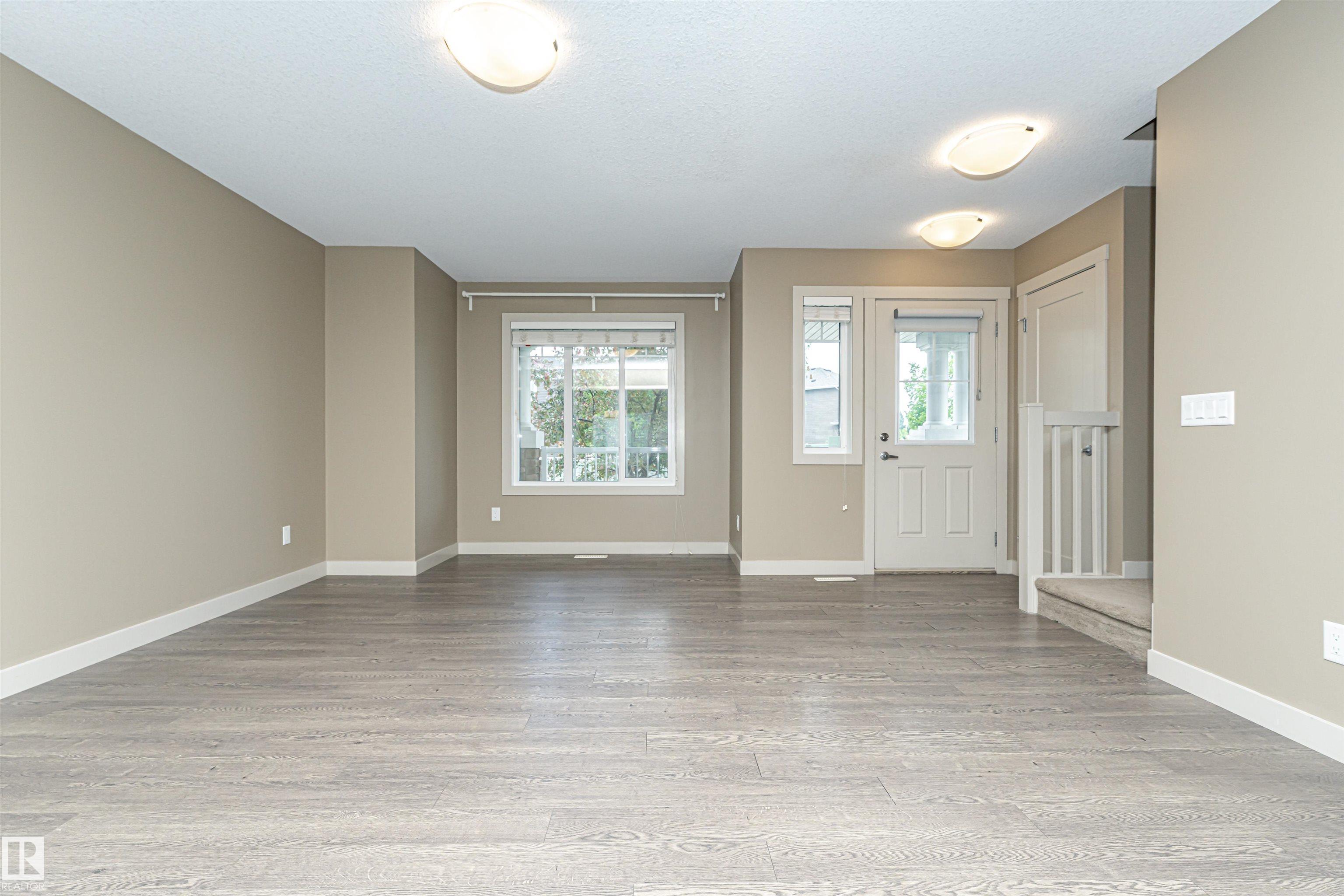 Photo 6 at 2397 Glenridding Boulevard SW, Glenridding Heights, Edmonton