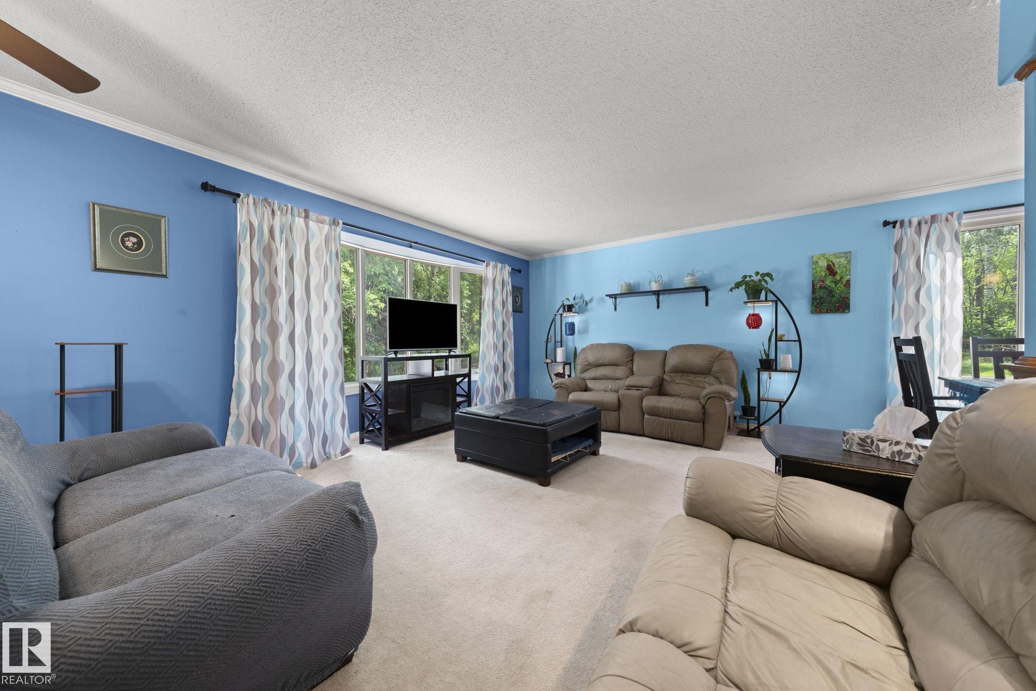Photo 11 at 265 - 22051 Twp Road 530, High Ridge Place, Rural Strathcona County