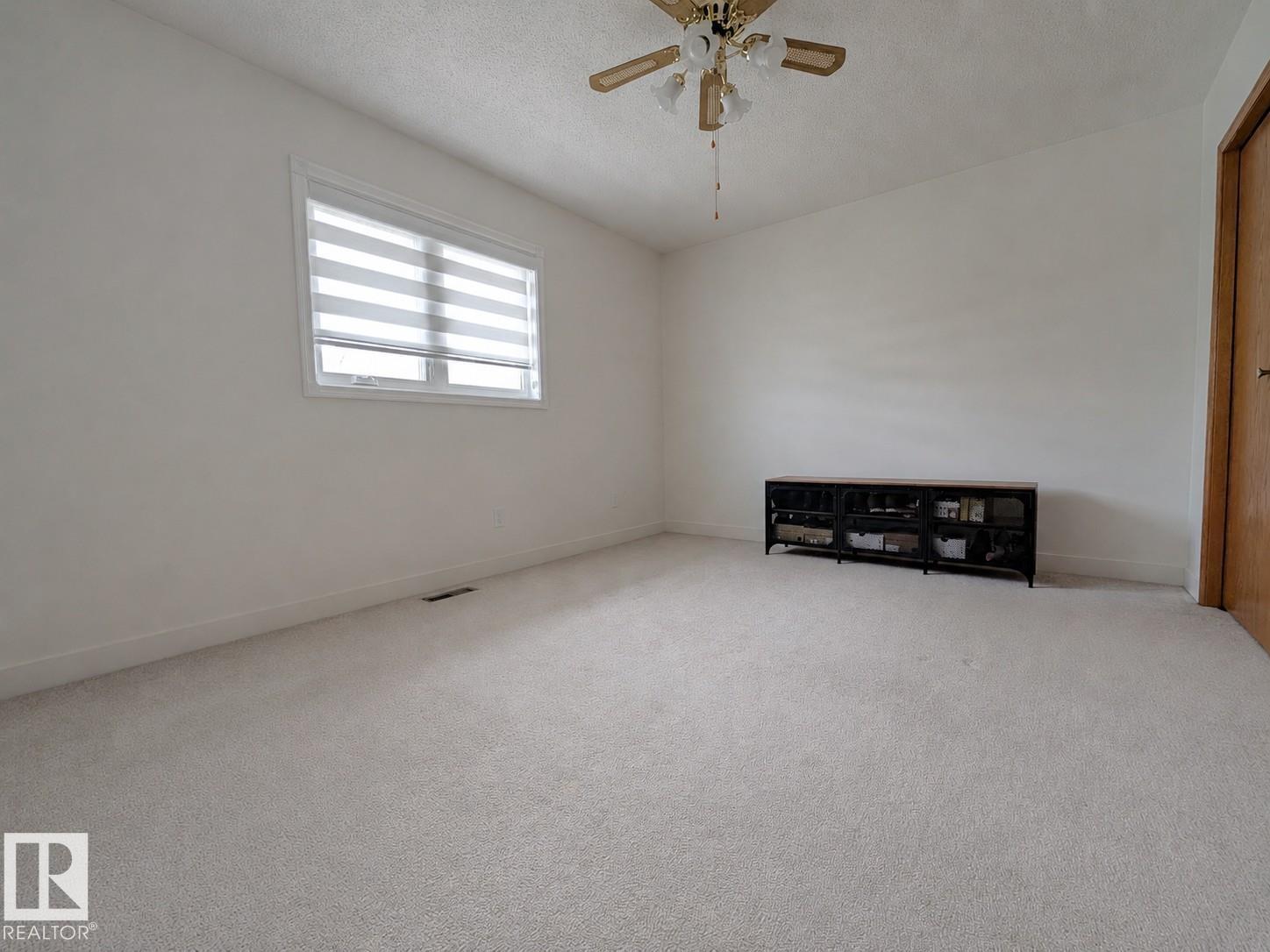 Photo 12 at 15235 61 Street NW, Mcleod, Edmonton