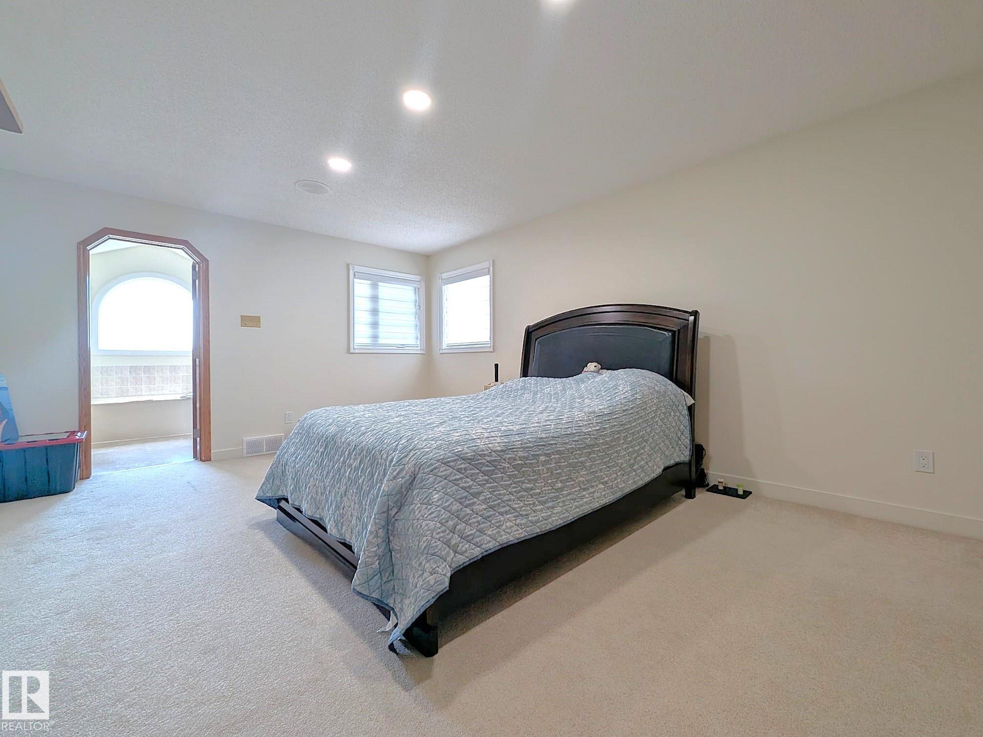 Photo 14 at 15235 61 Street NW, Mcleod, Edmonton