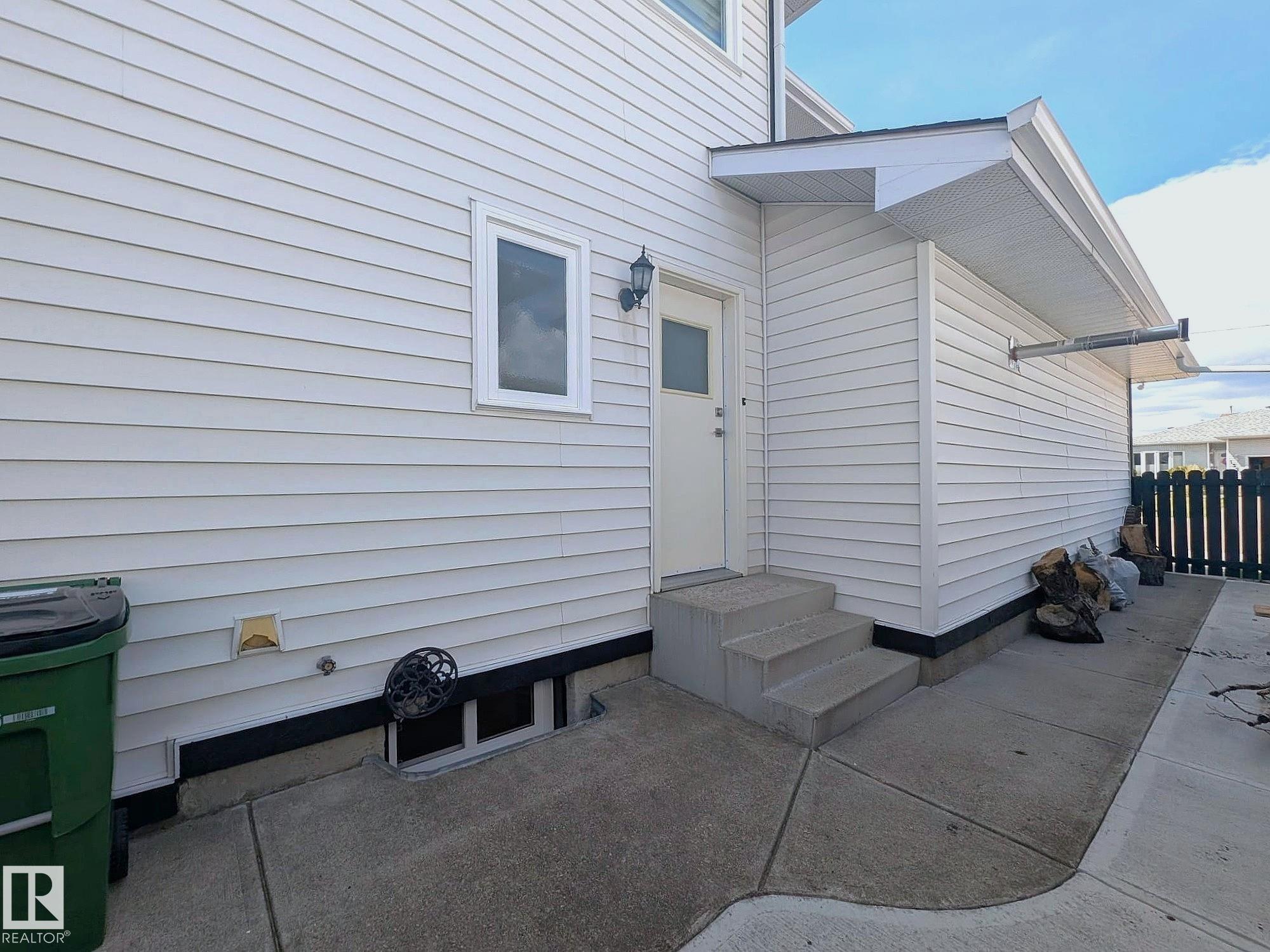 Photo 37 at 15235 61 Street NW, Mcleod, Edmonton