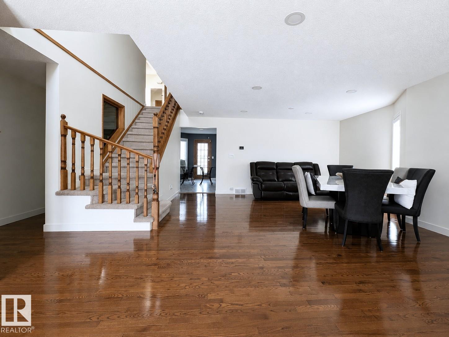 Photo 8 at 15235 61 Street NW, Mcleod, Edmonton