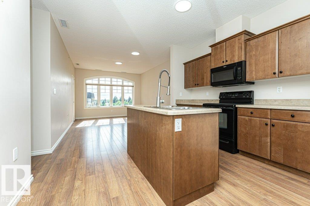 Photo 12 at 404 - 9820 165 Street NW, Glenwood, Edmonton