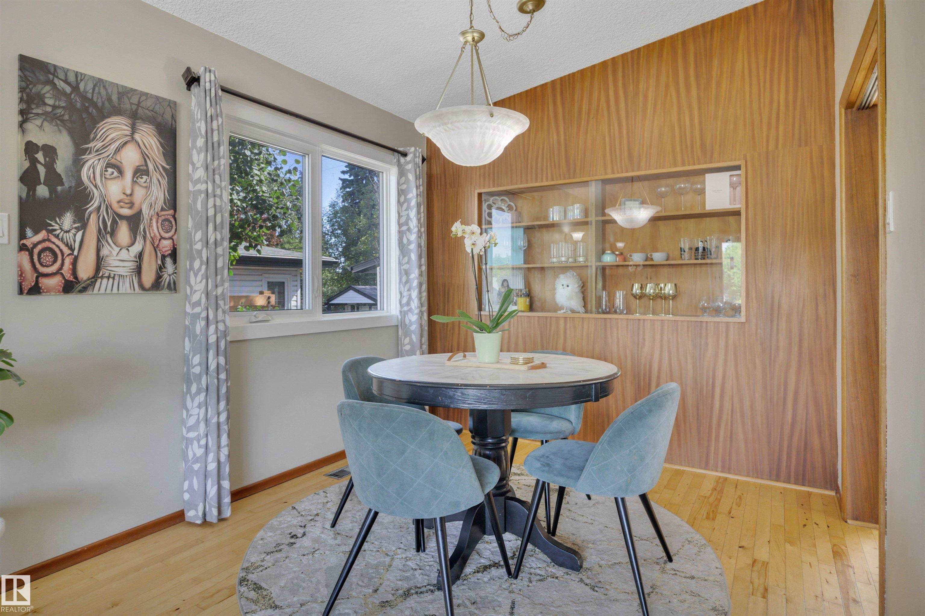 Photo 13 at 9835 74 Street NW, Terrace Heights, Edmonton
