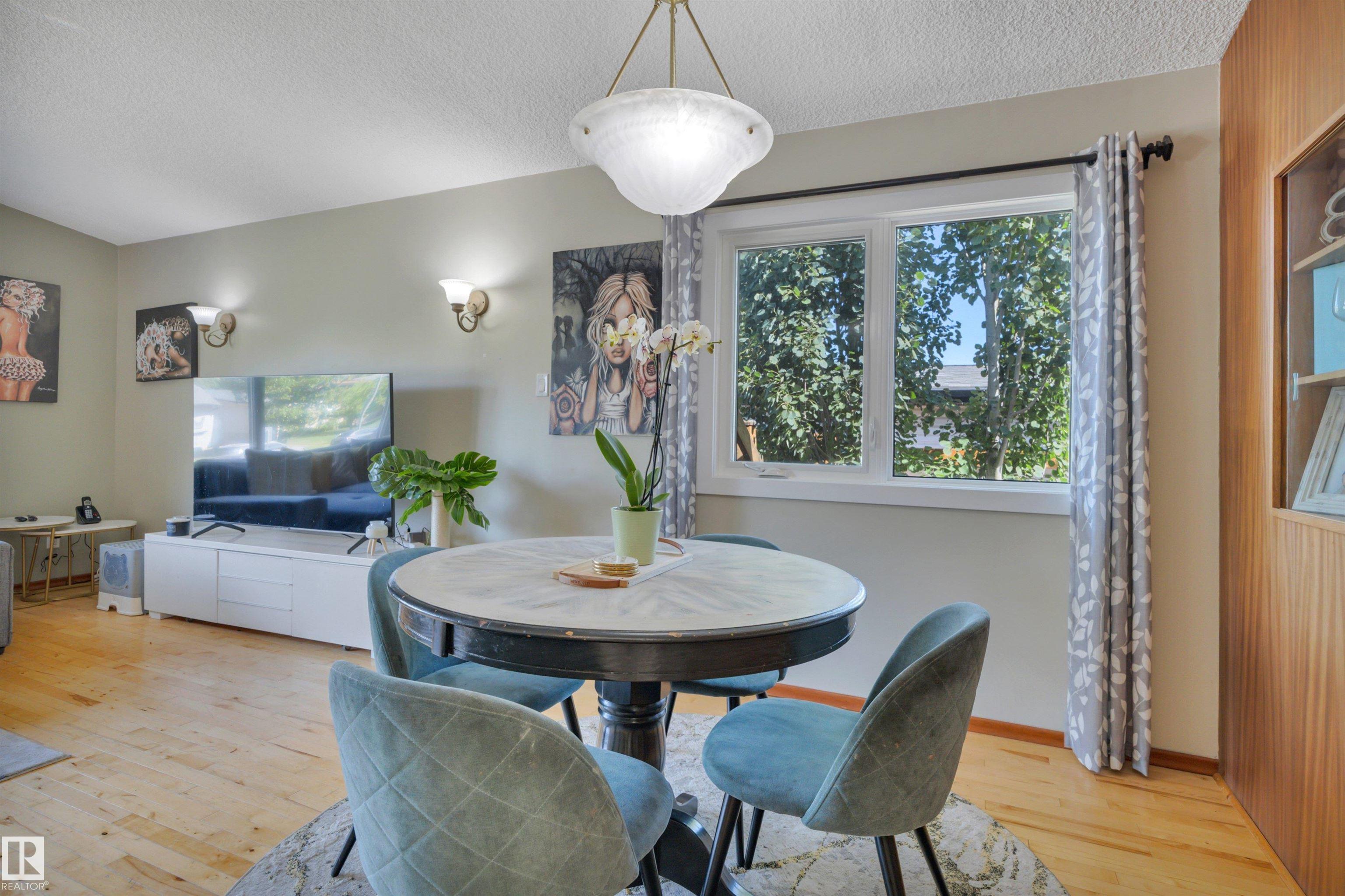 Photo 21 at 9835 74 Street NW, Terrace Heights, Edmonton
