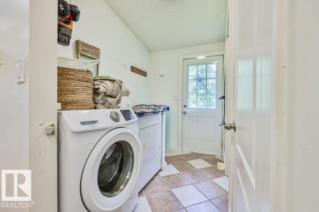 Photo 14 at 21530 Wye Road, None, Rural Strathcona County