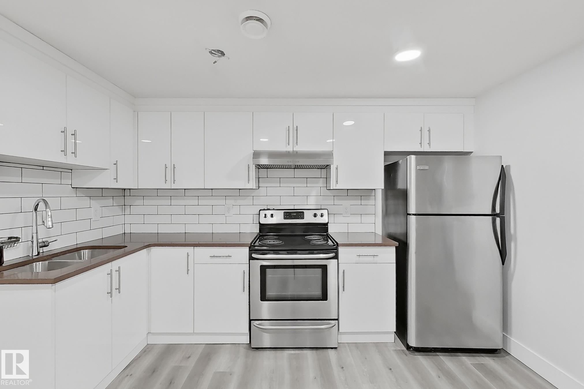 Photo 36 at 1719 26a Street NW, Laurel, Edmonton
