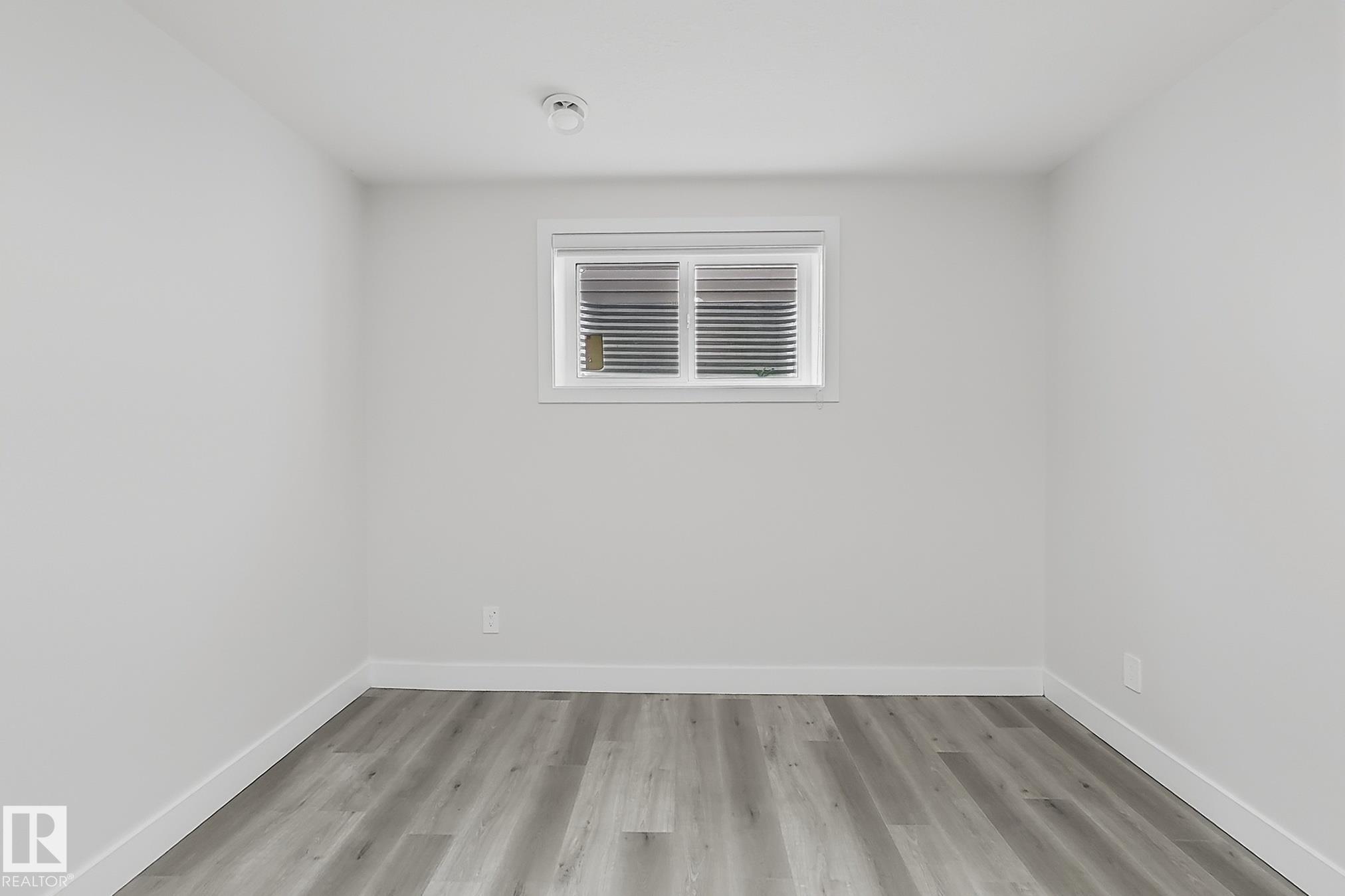 Photo 38 at 1719 26a Street NW, Laurel, Edmonton