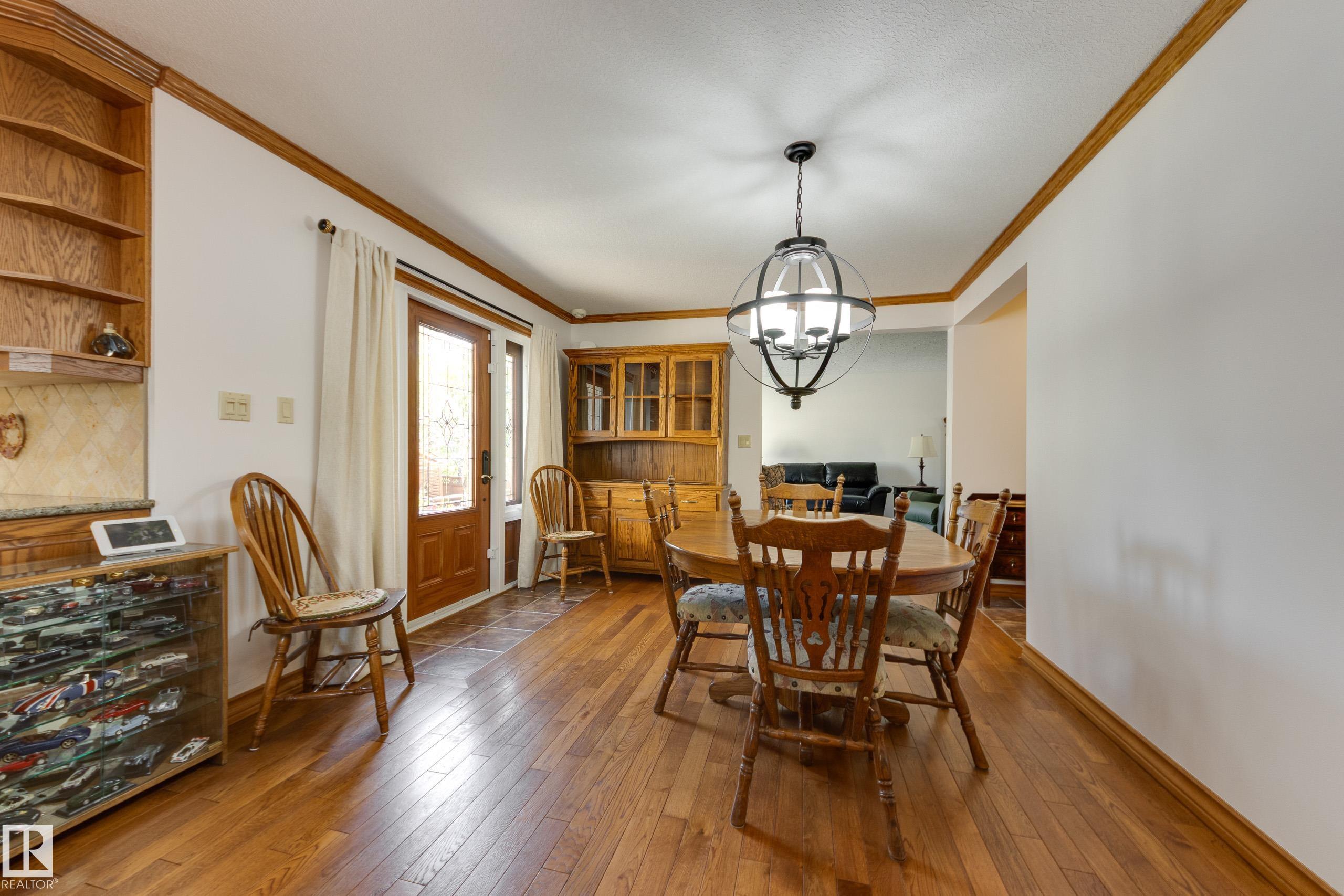 Photo 14 at 7216 103 Avenue NW, Terrace Heights, Edmonton