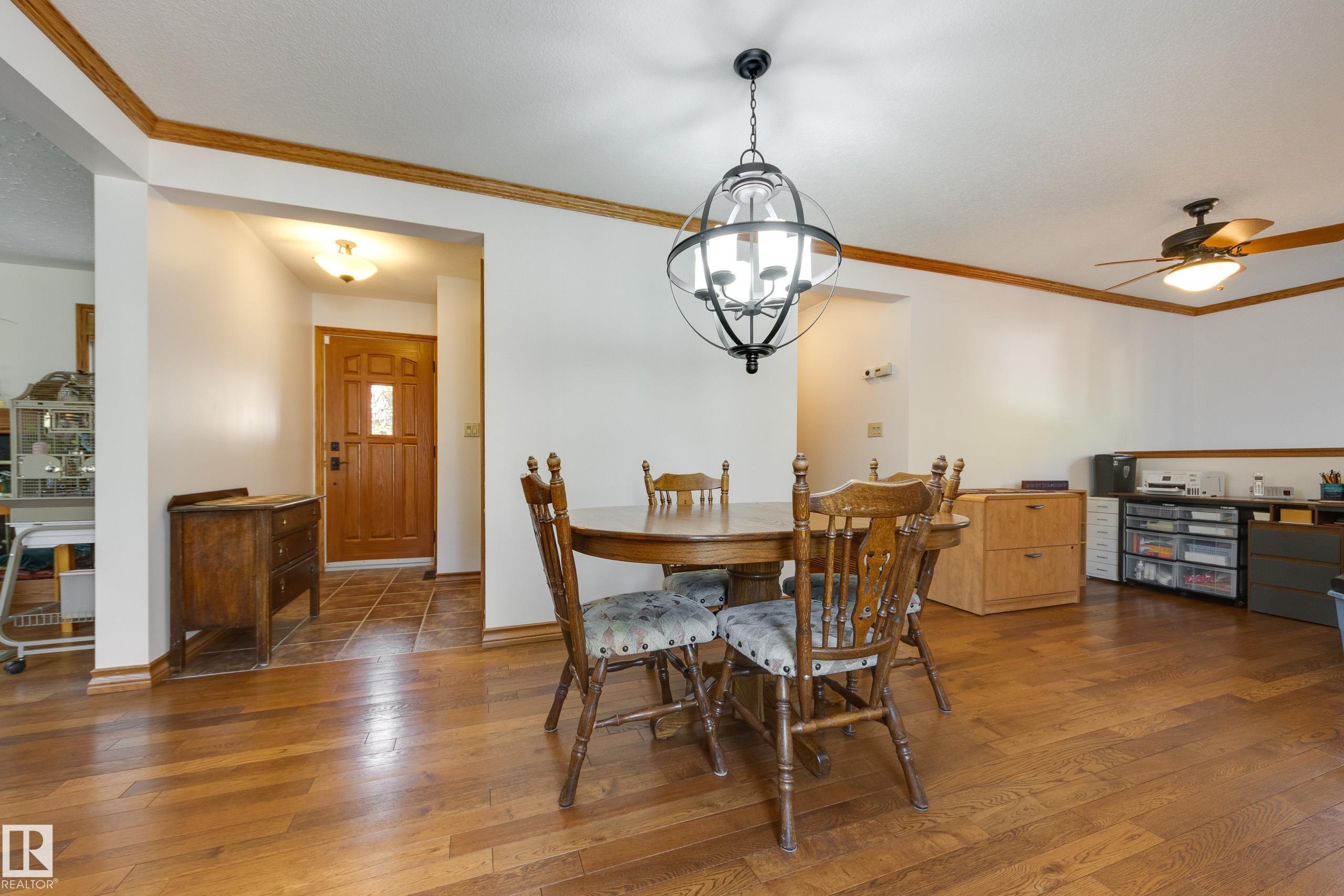 Photo 16 at 7216 103 Avenue NW, Terrace Heights, Edmonton