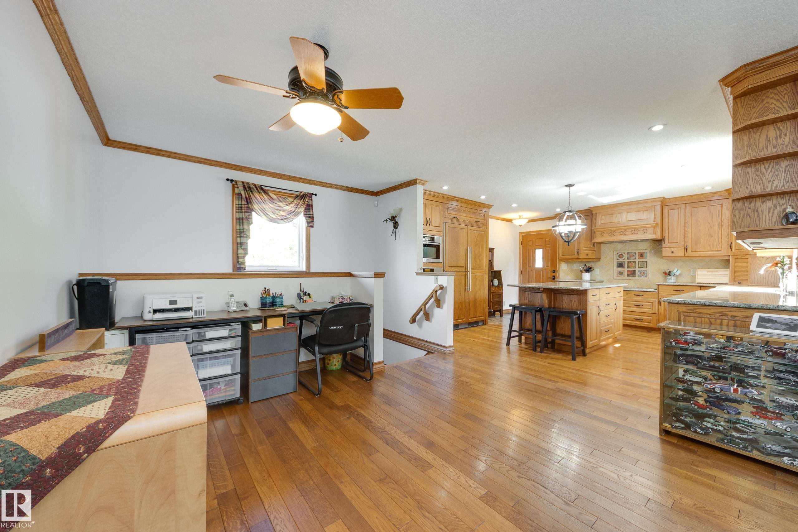 Photo 18 at 7216 103 Avenue NW, Terrace Heights, Edmonton