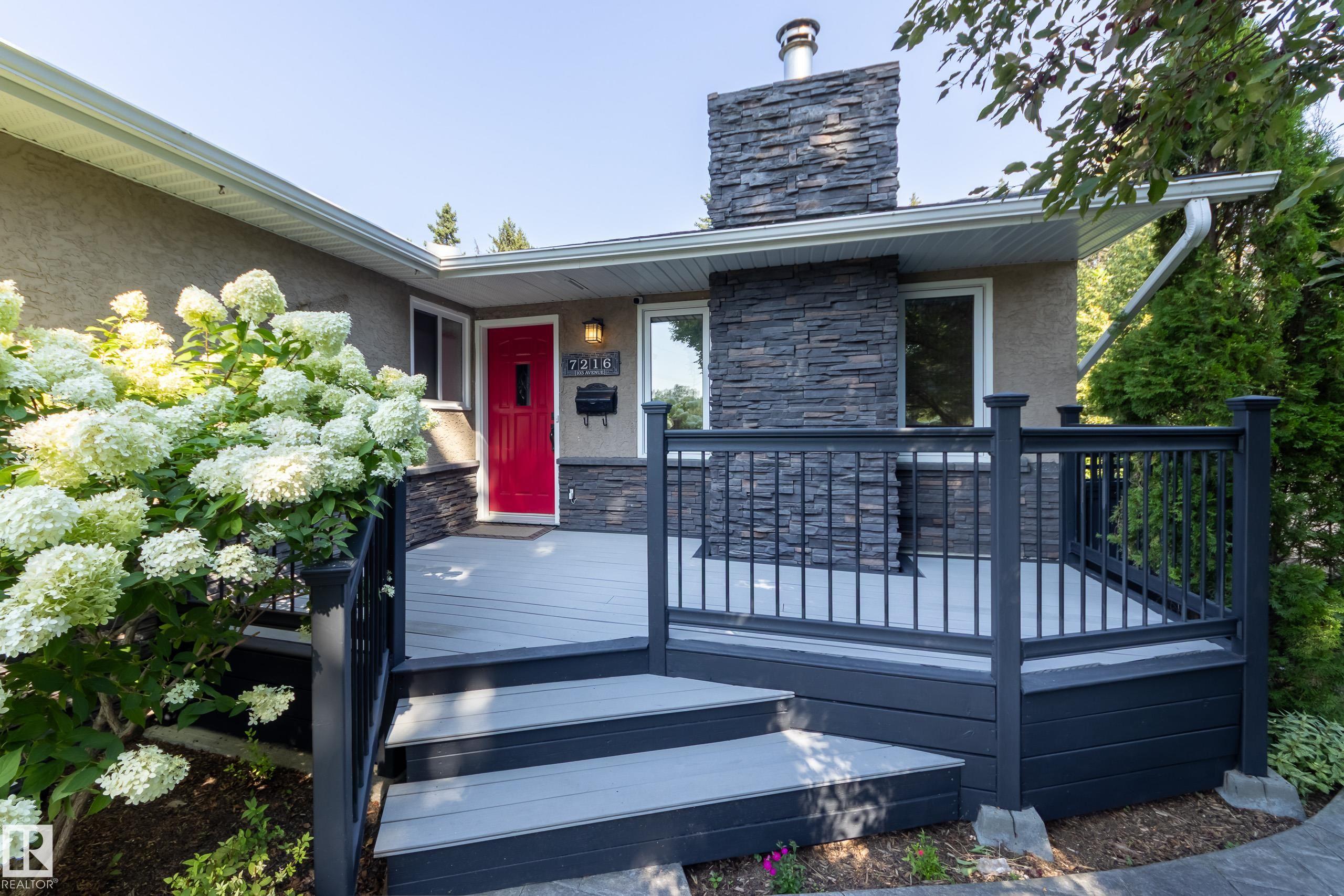 Photo 3 at 7216 103 Avenue NW, Terrace Heights, Edmonton