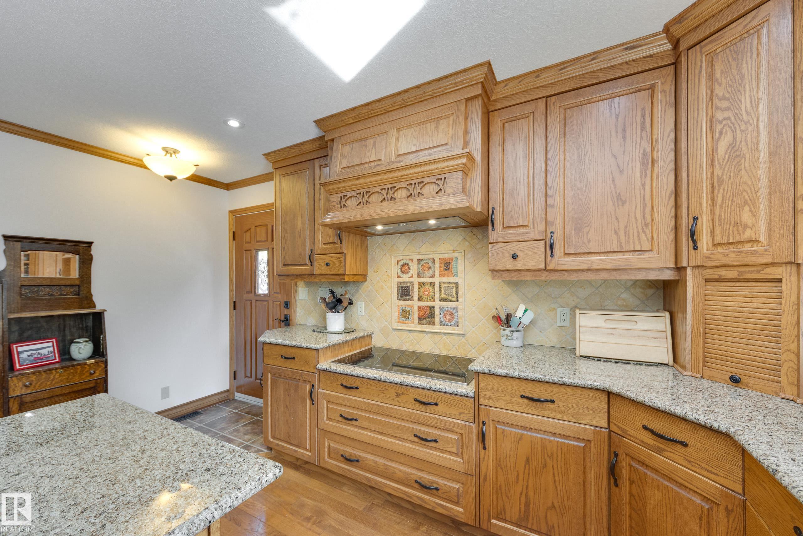 Photo 27 at 7216 103 Avenue NW, Terrace Heights, Edmonton