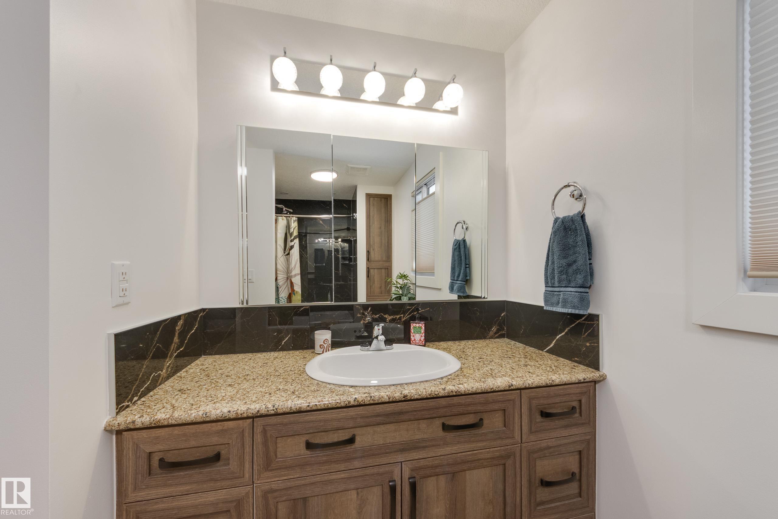 Photo 38 at 7216 103 Avenue NW, Terrace Heights, Edmonton
