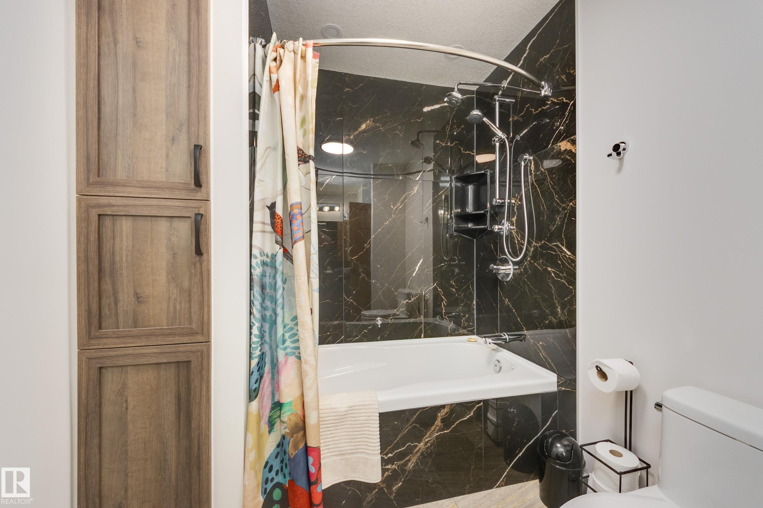 Photo 39 at 7216 103 Avenue NW, Terrace Heights, Edmonton