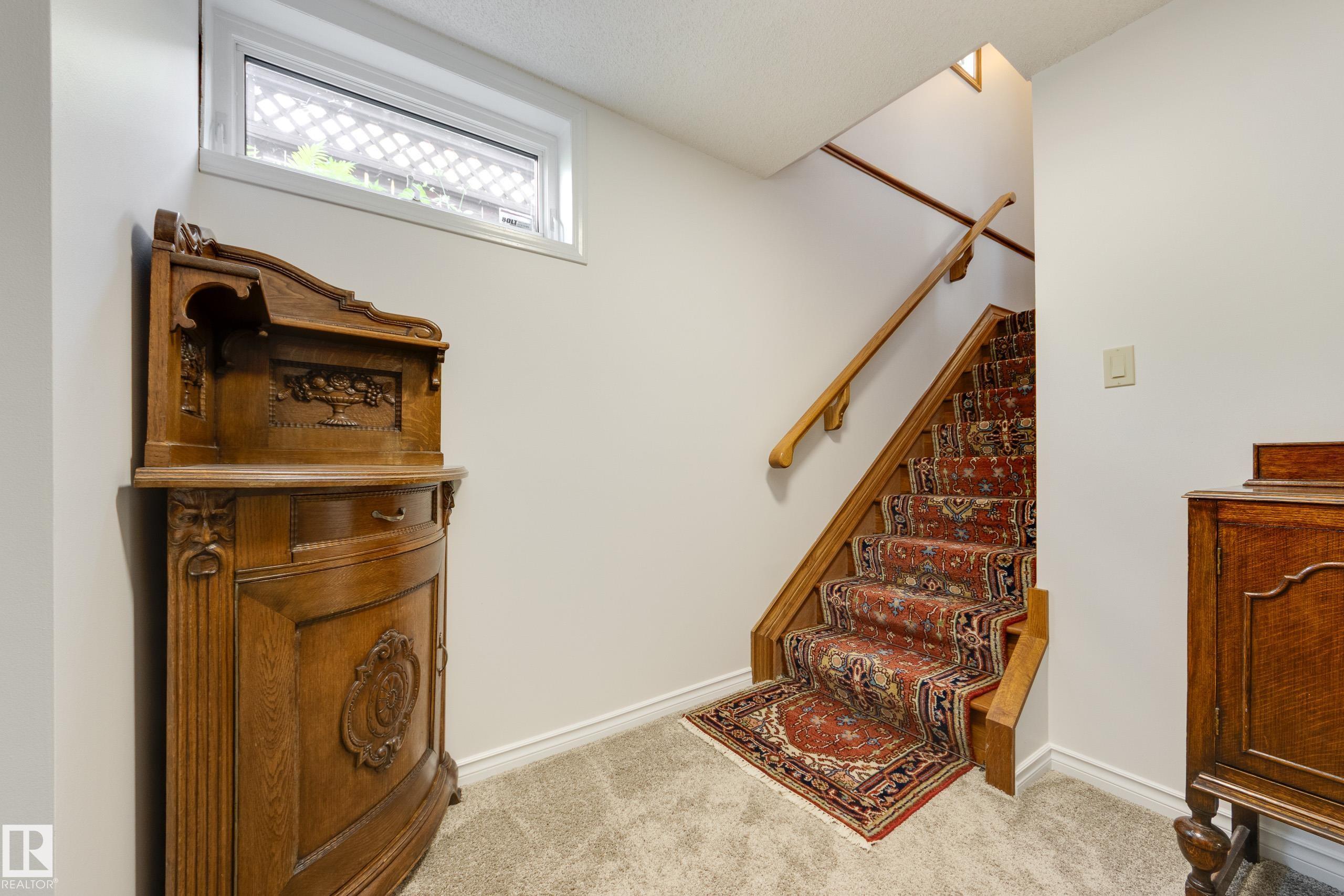 Photo 40 at 7216 103 Avenue NW, Terrace Heights, Edmonton