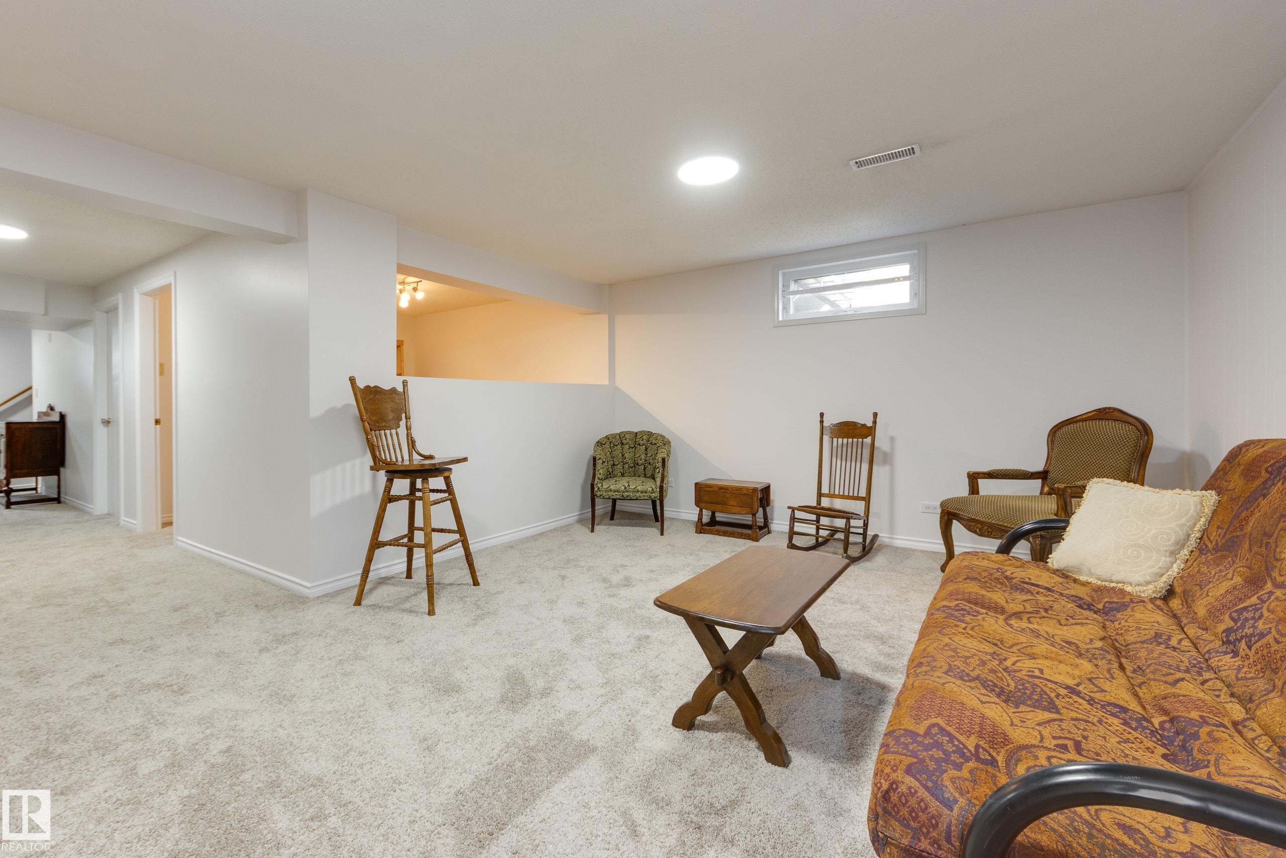 Photo 46 at 7216 103 Avenue NW, Terrace Heights, Edmonton