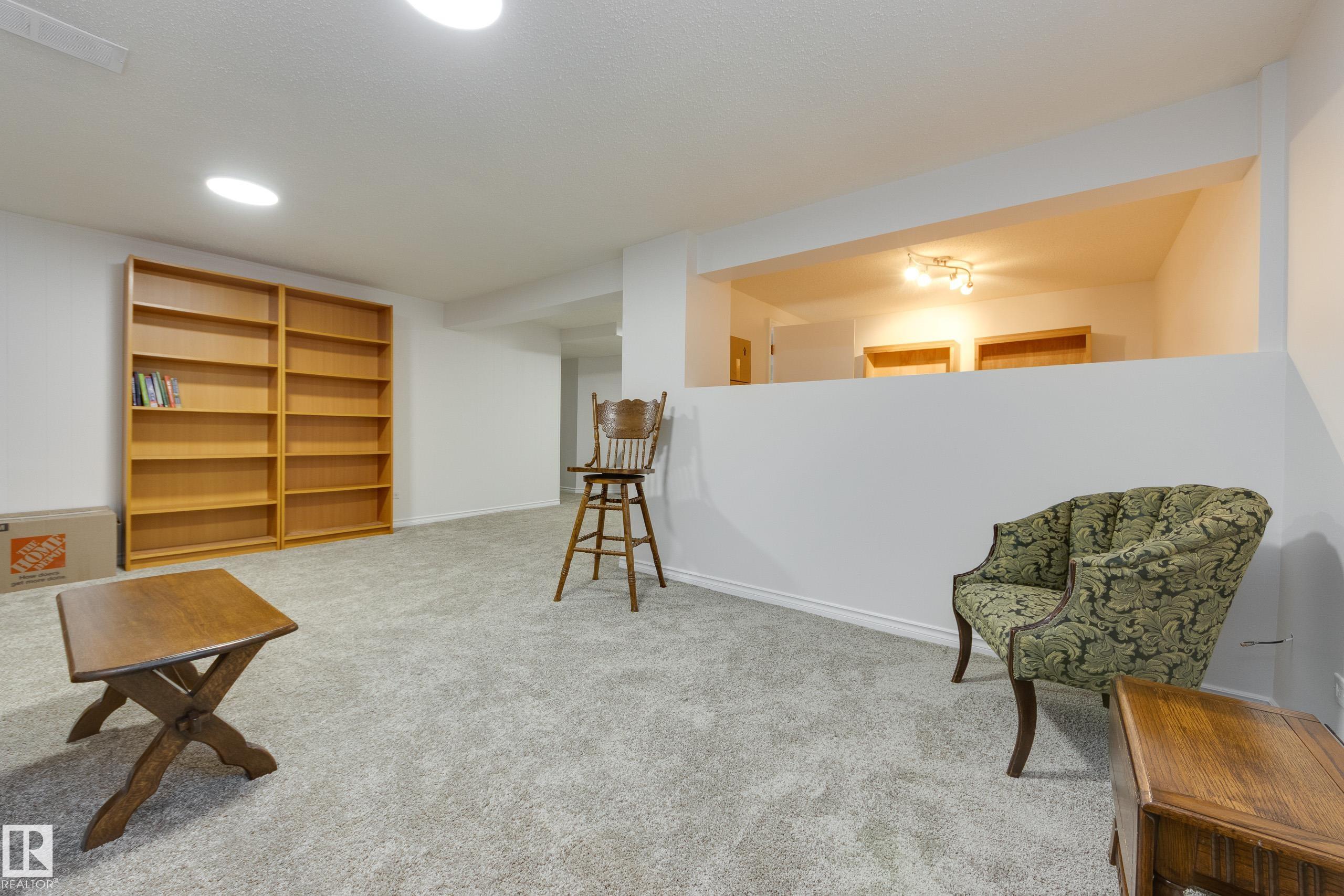 Photo 47 at 7216 103 Avenue NW, Terrace Heights, Edmonton