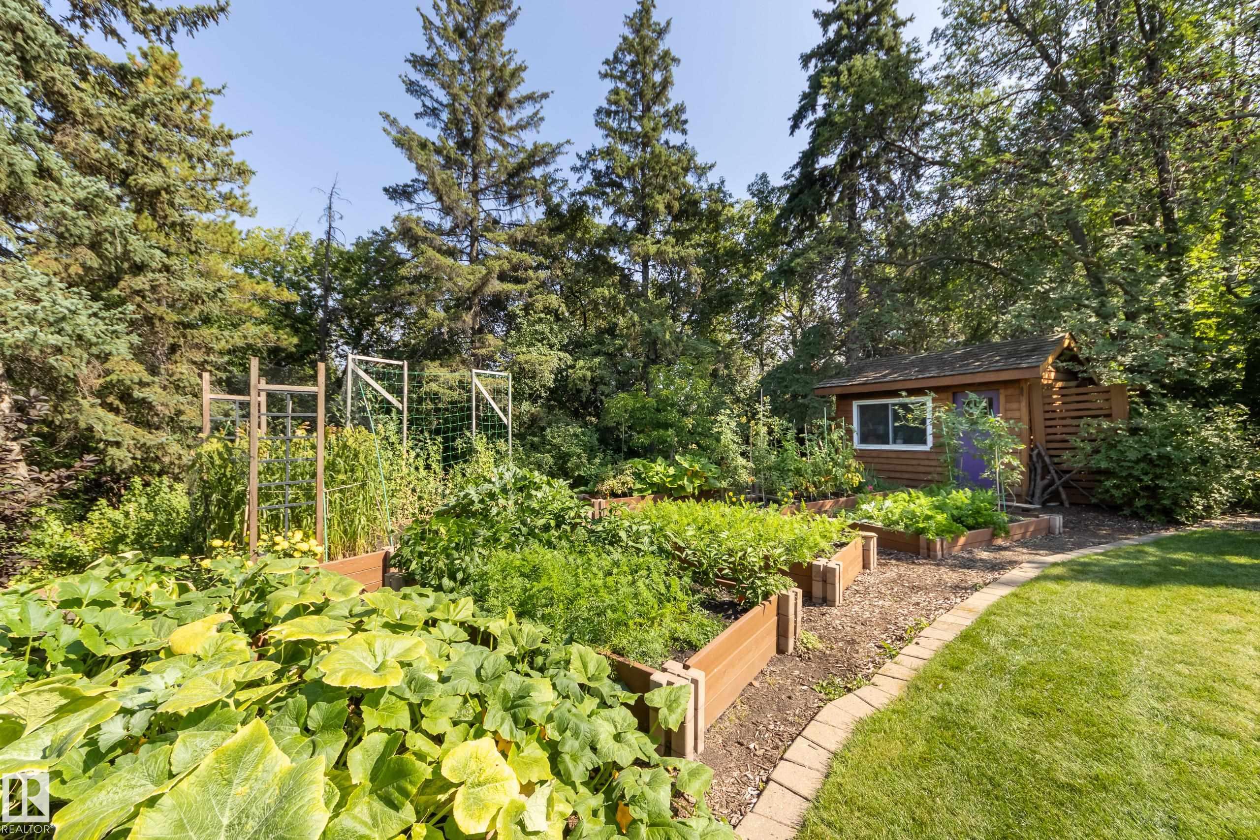 Photo 67 at 7216 103 Avenue NW, Terrace Heights, Edmonton