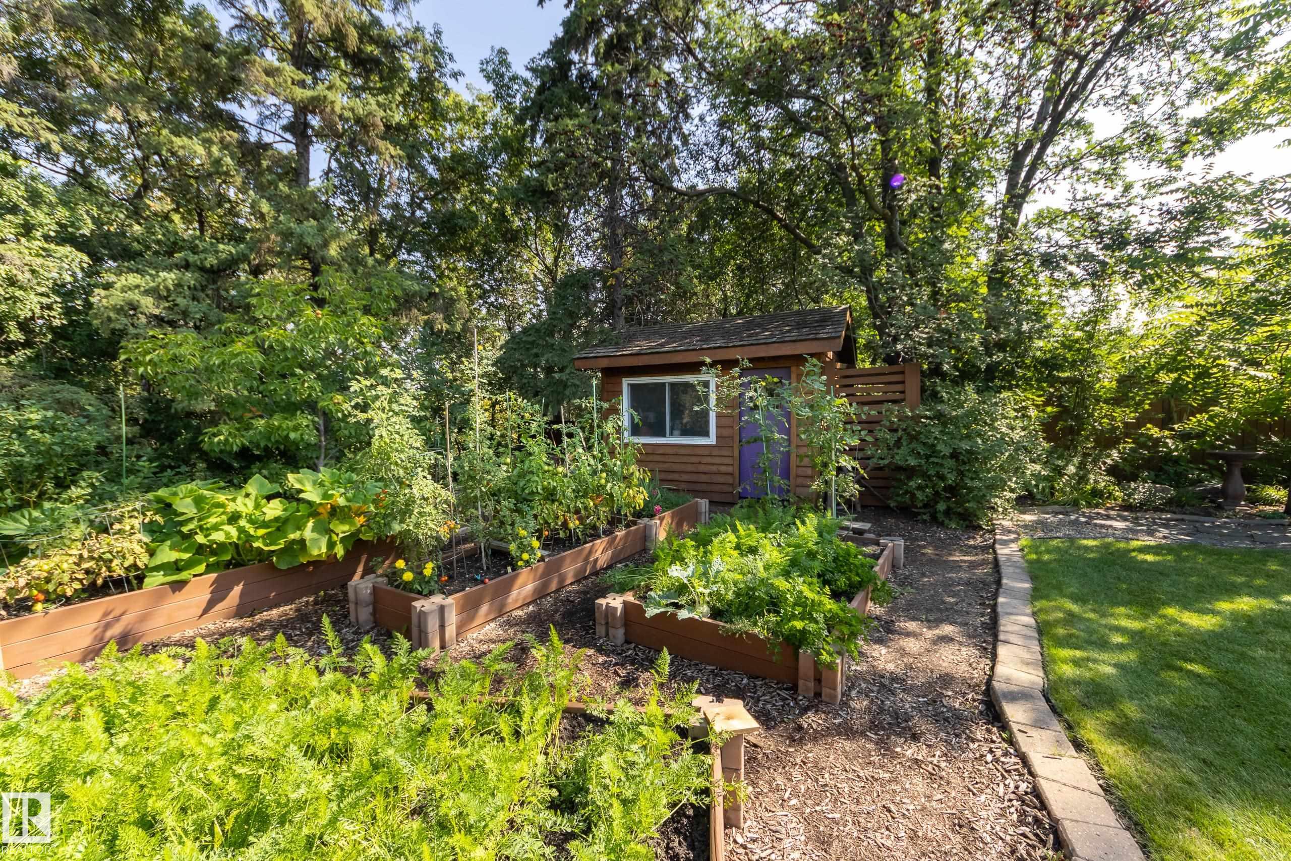Photo 68 at 7216 103 Avenue NW, Terrace Heights, Edmonton